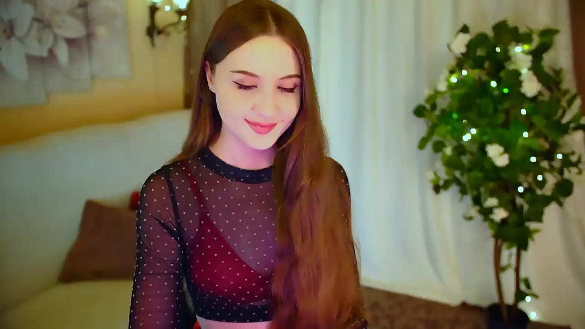 Gallery image thumbnail from Innocent_Soul's myfreecams stream on, 05/17/2024, 21:04 image 2 of 20