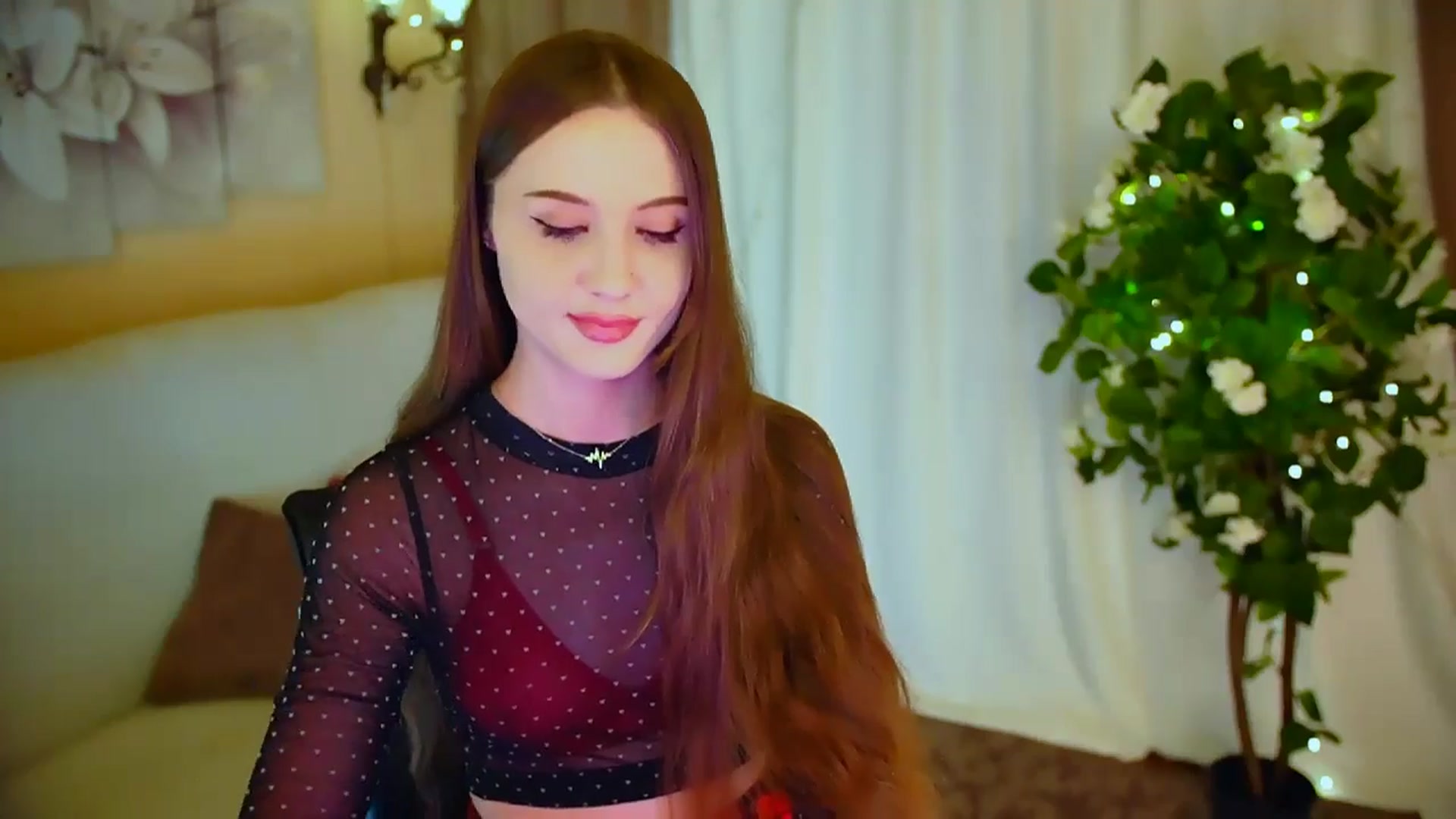 Gallery image thumbnail from Innocent_Soul's myfreecams stream on, 05/17/2024, 22:02 image 19 of 20