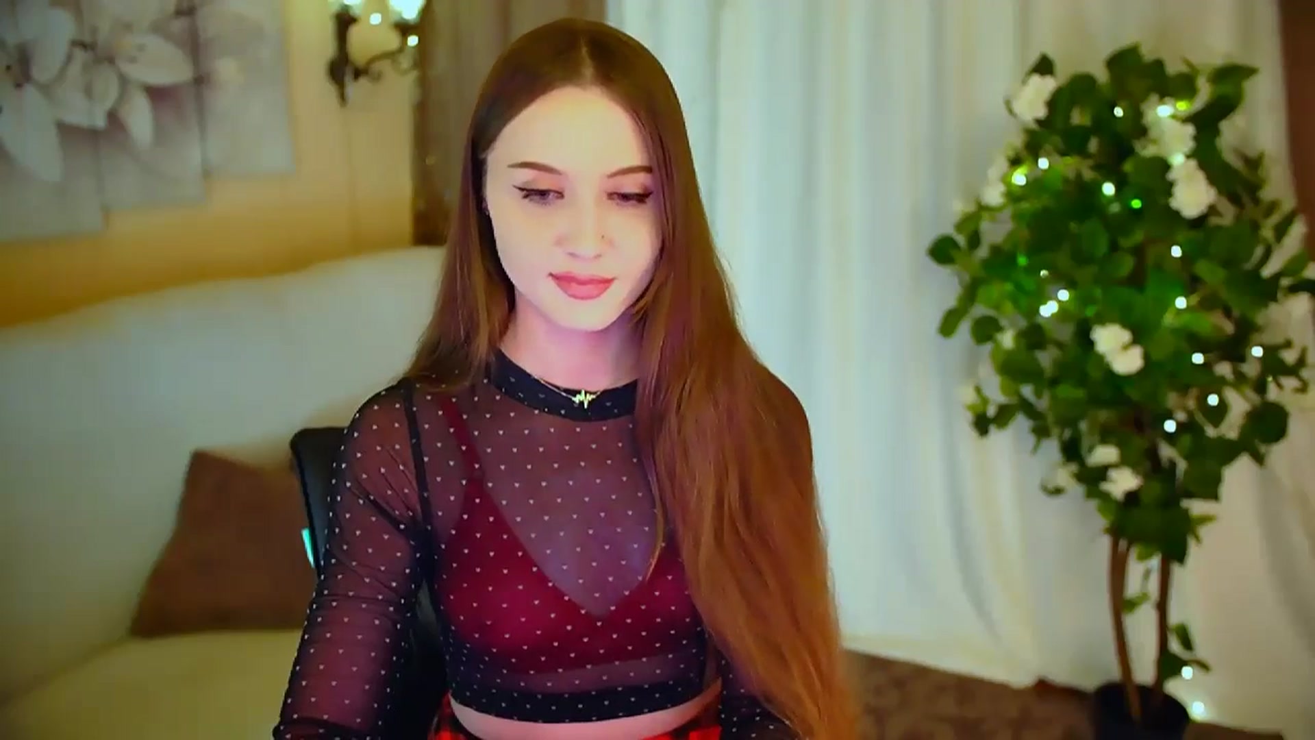 Gallery image thumbnail from Innocent_Soul's myfreecams stream on, 05/17/2024, 22:02 image 6 of 20