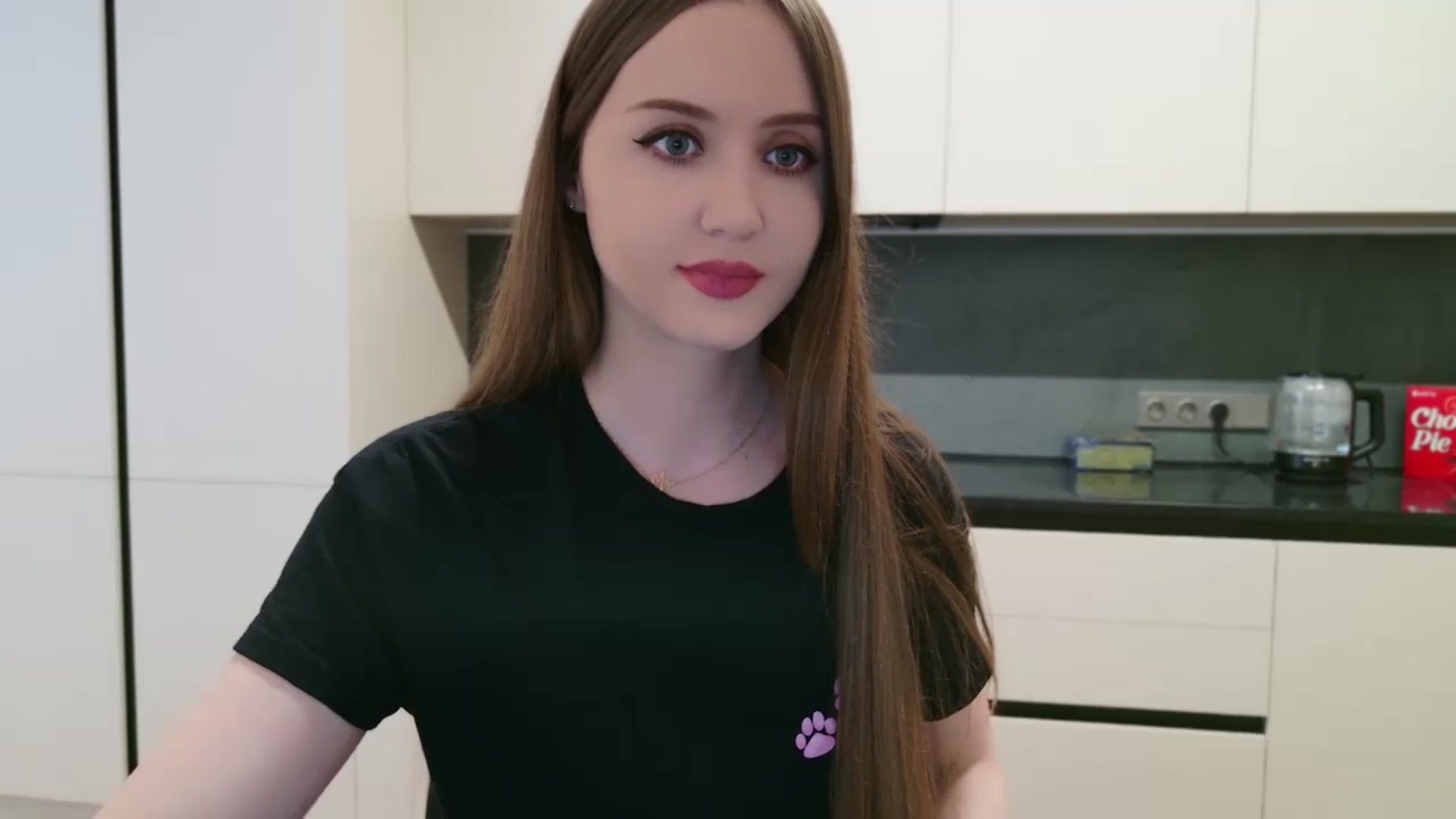 Gallery image thumbnail from Innocent_Soul's myfreecams stream on, 05/18/2024, 12:49 image 10 of 20