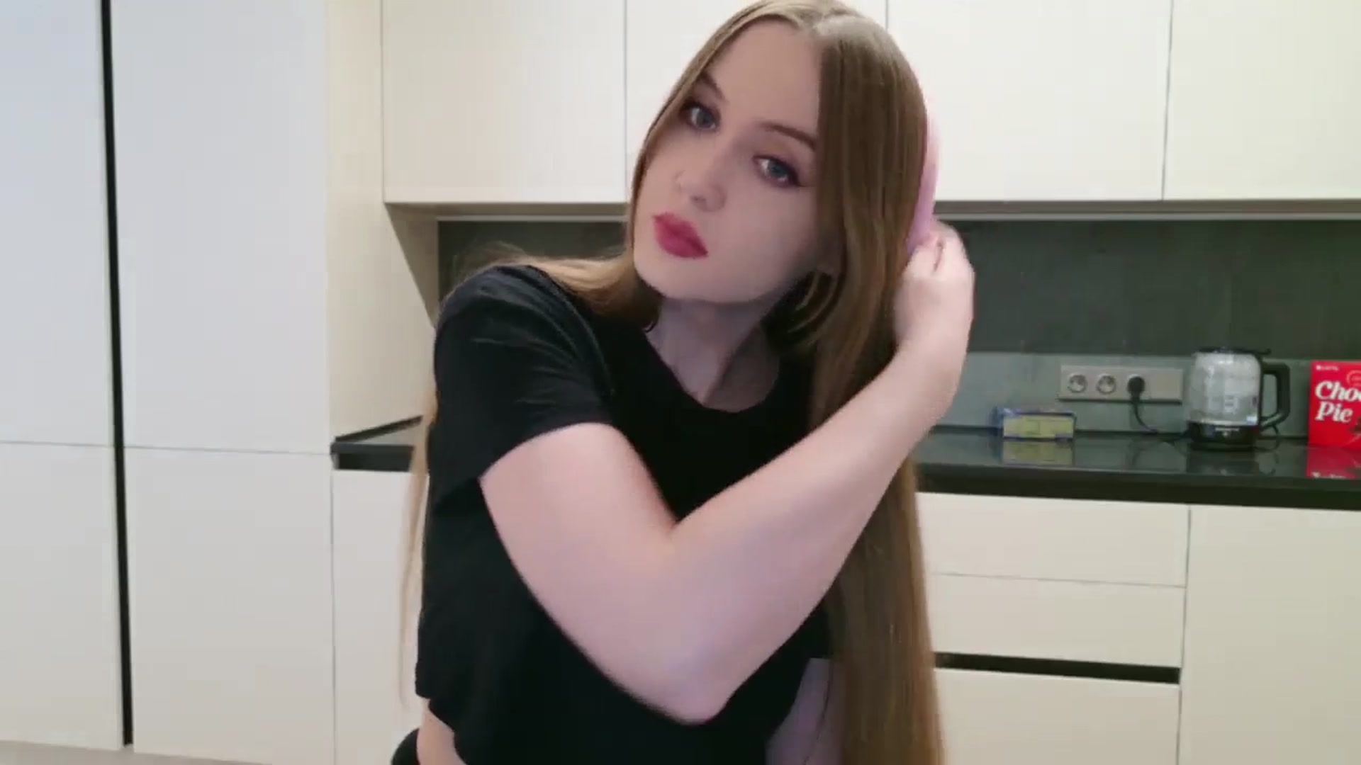 Gallery image thumbnail from Innocent_Soul's myfreecams stream on, 05/18/2024, 12:49 image 12 of 20