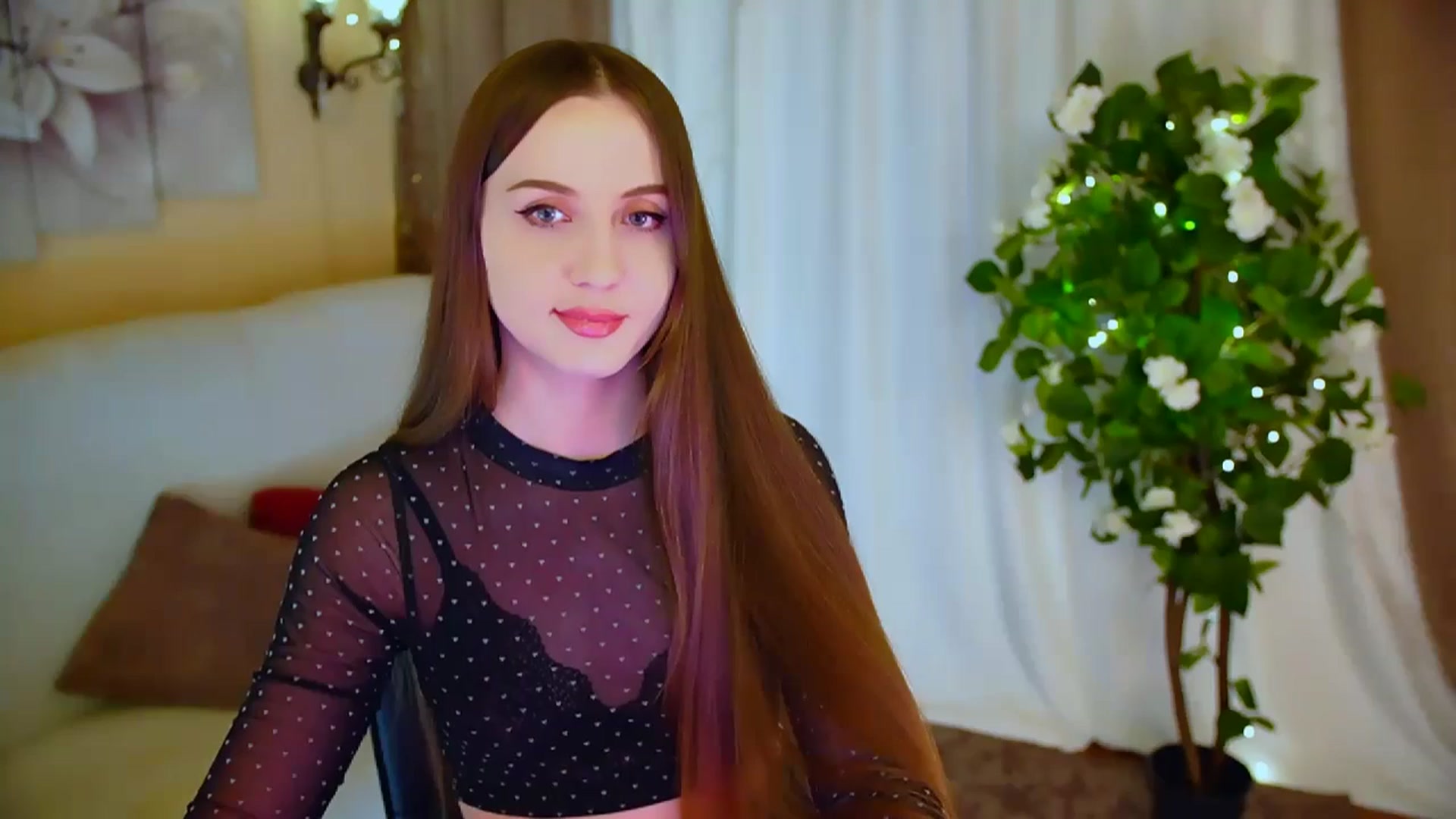 Gallery image thumbnail from Innocent_Soul's myfreecams stream on, 05/20/2024, 20:14 image 19 of 20
