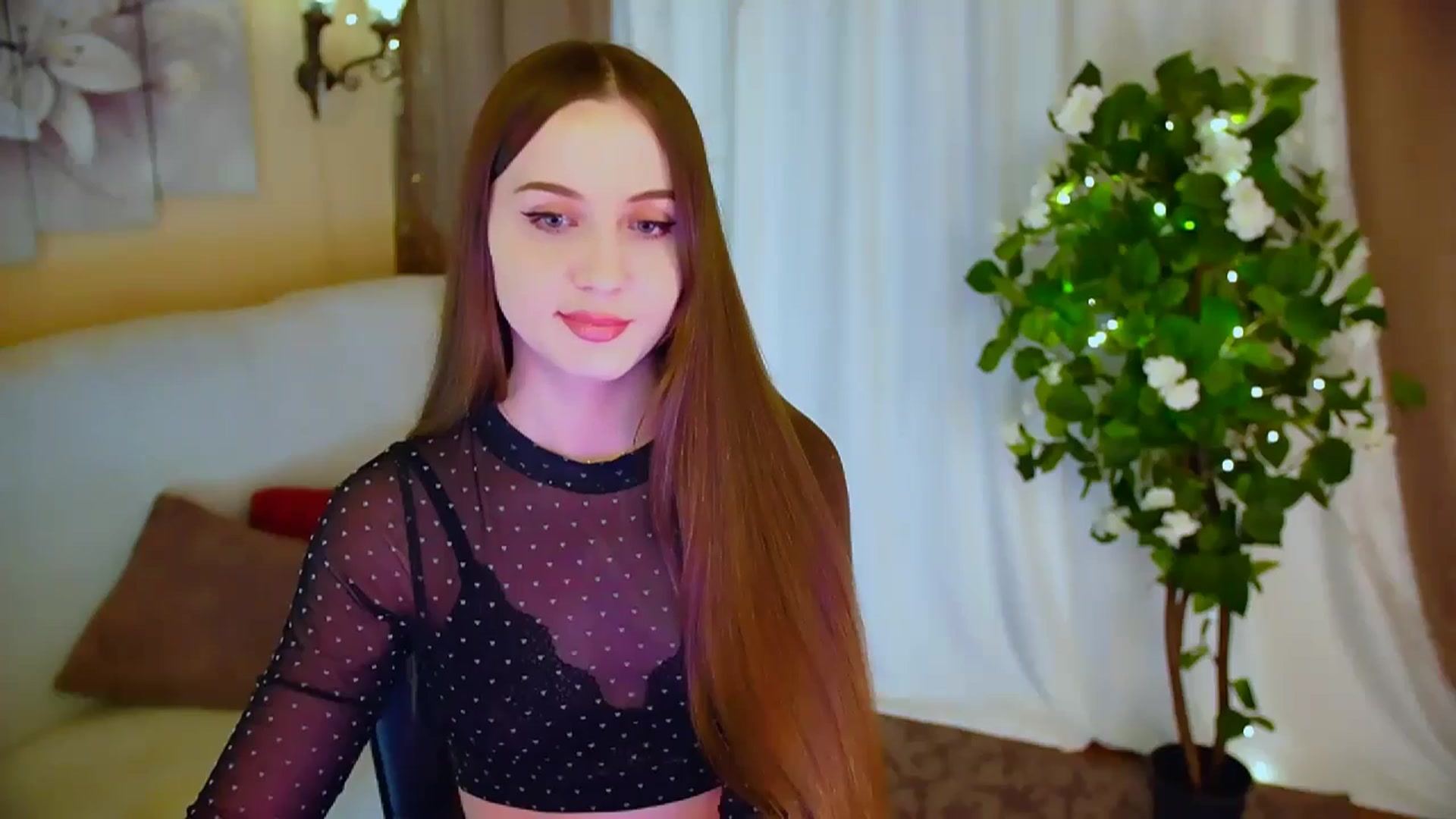 Gallery image thumbnail from Innocent_Soul's myfreecams stream on, 05/20/2024, 20:14 image 5 of 20