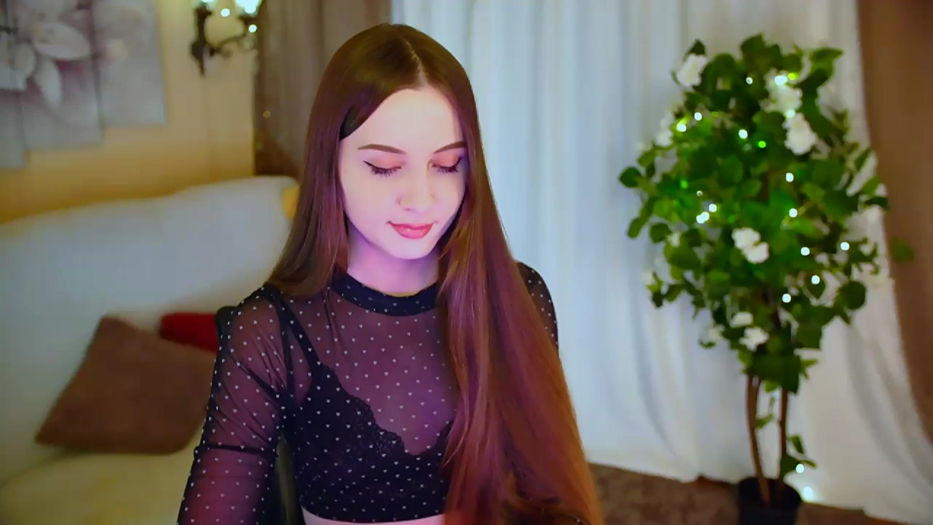 Gallery image thumbnail from Innocent_Soul's myfreecams stream on, 05/20/2024, 20:14 image 20 of 20