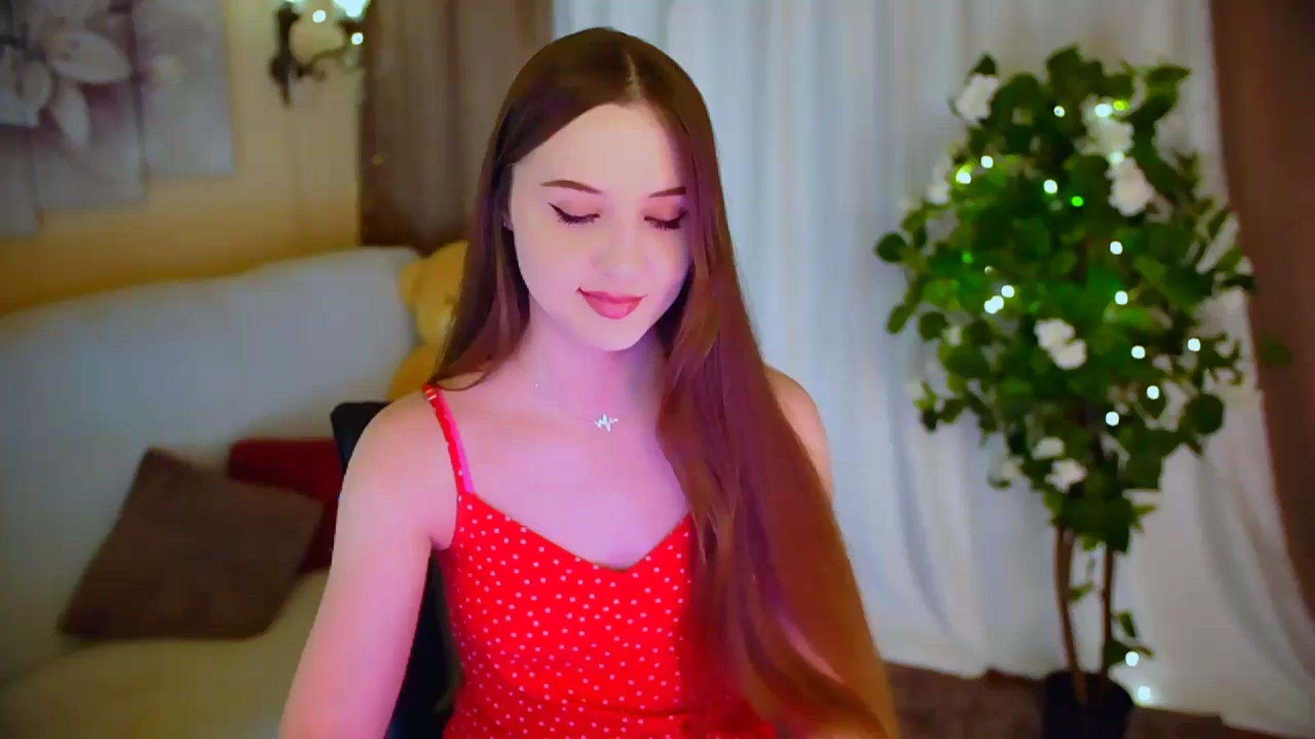 Gallery image thumbnail from Innocent_Soul's myfreecams stream on, 05/24/2024, 18:13 image 3 of 20