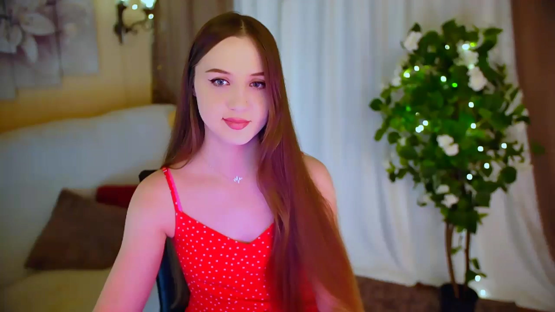 Gallery image thumbnail from Innocent_Soul's myfreecams stream on, 05/24/2024, 18:13 image 7 of 20