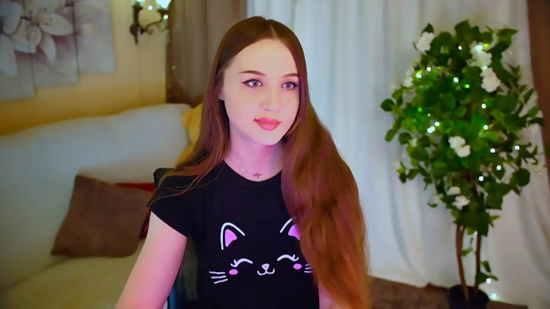 Gallery image thumbnail from Innocent_Soul's myfreecams stream on, 05/26/2024, 17:04 image 2 of 20