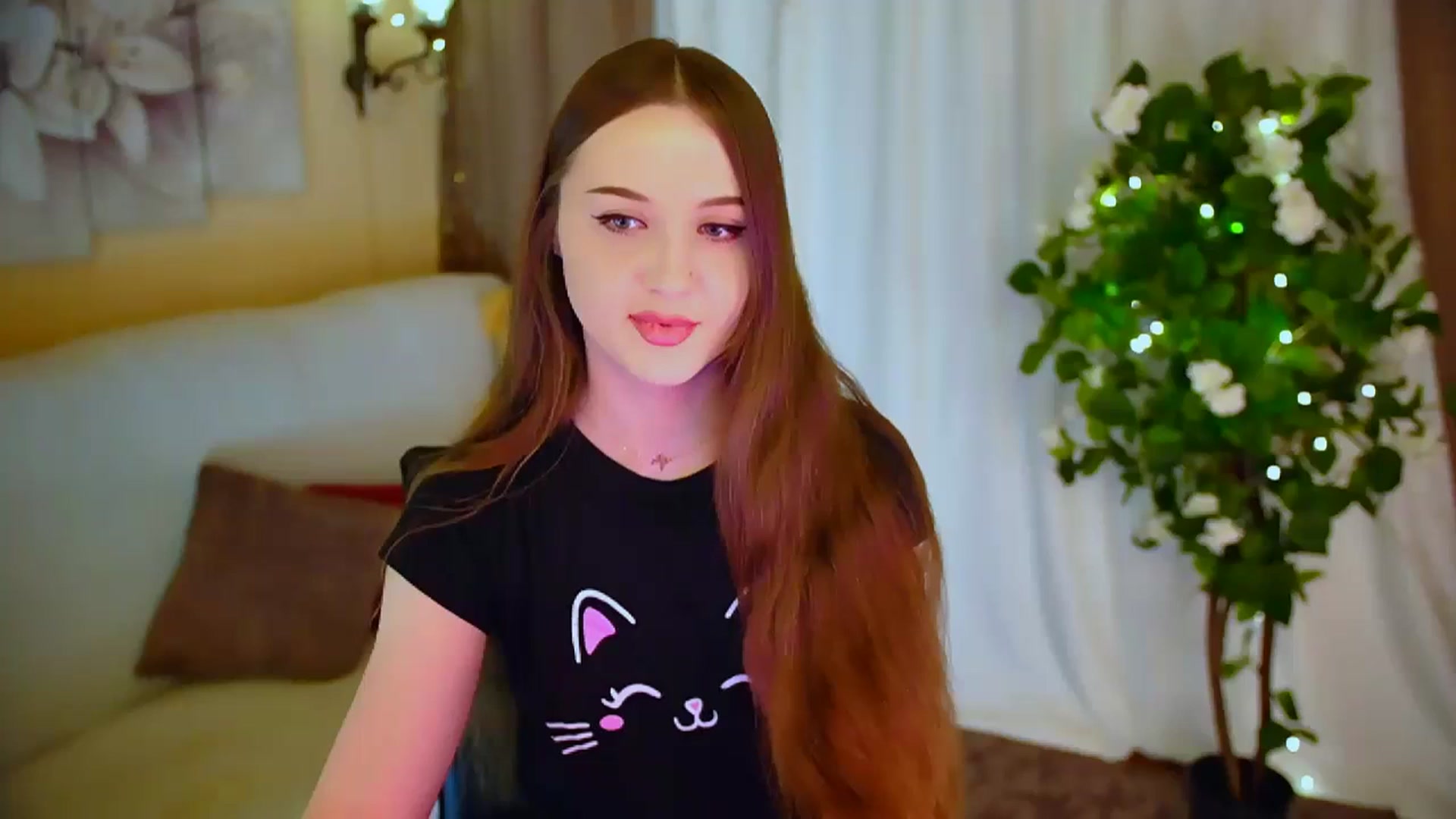 Gallery image thumbnail from Innocent_Soul's myfreecams stream on, 05/26/2024, 17:04 image 9 of 20