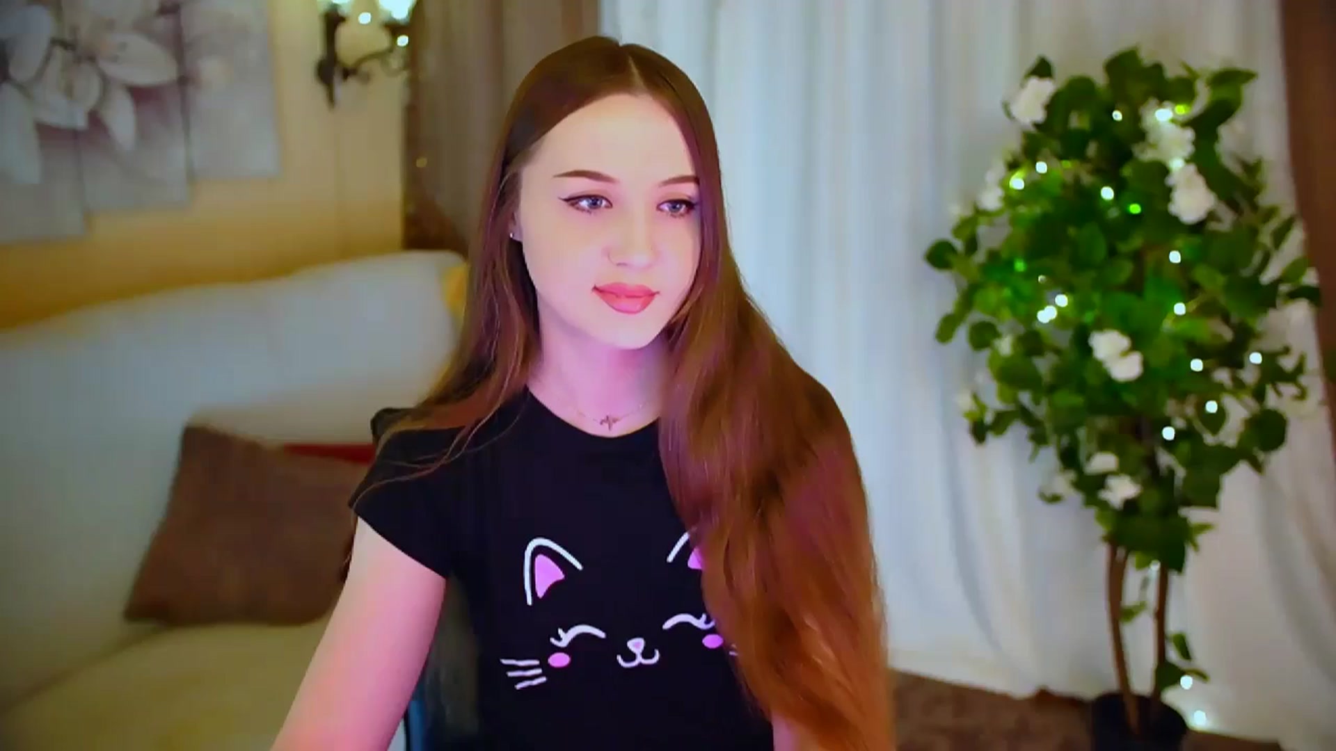 Gallery image thumbnail from Innocent_Soul's myfreecams stream on, 05/26/2024, 17:04 image 4 of 20