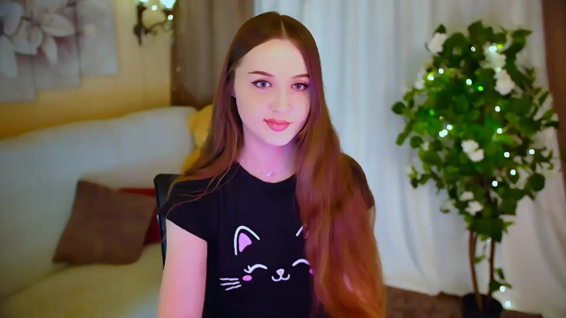 Gallery image thumbnail from Innocent_Soul's myfreecams stream on, 05/26/2024, 17:04 image 13 of 20