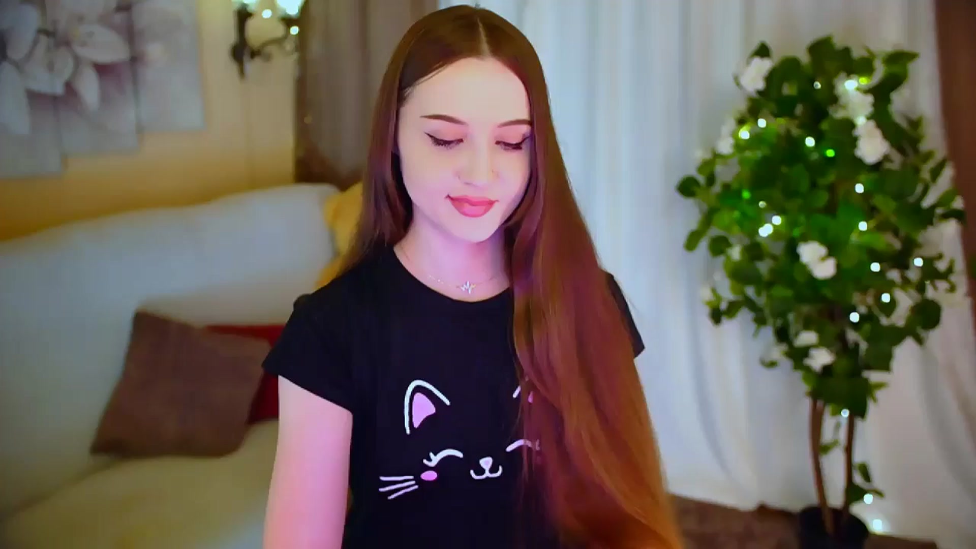 Gallery image thumbnail from Innocent_Soul's myfreecams stream on, 05/26/2024, 21:04 image 1 of 20