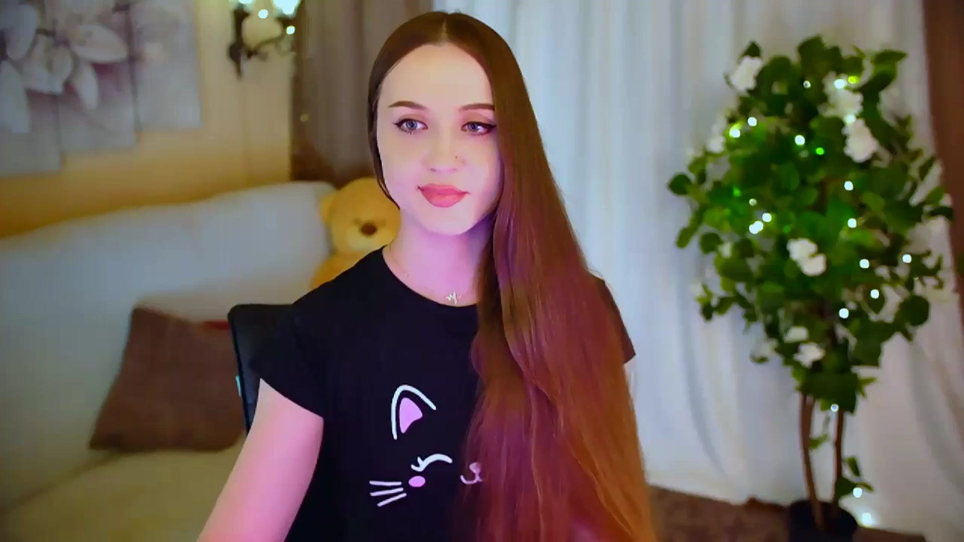 Gallery image thumbnail from Innocent_Soul's myfreecams stream on, 05/26/2024, 21:04 image 12 of 20