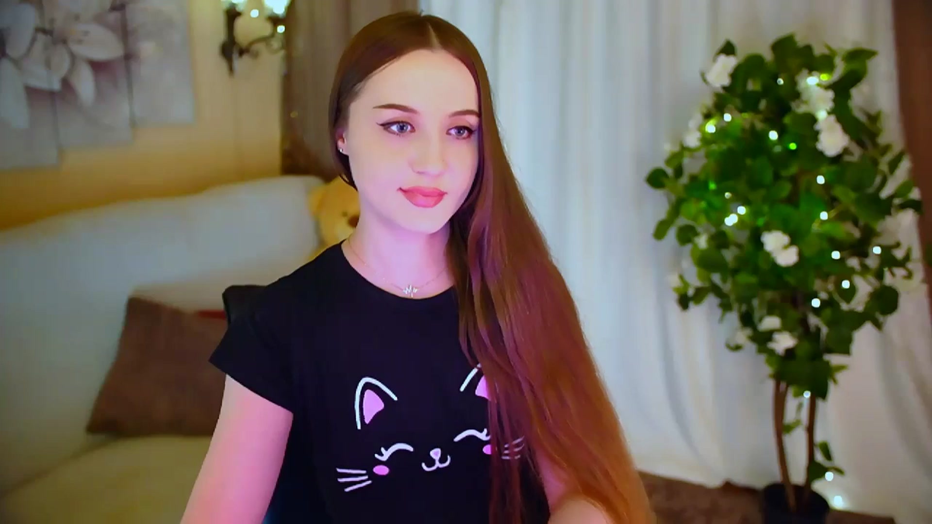 Gallery image thumbnail from Innocent_Soul's myfreecams stream on, 05/26/2024, 21:04 image 9 of 20