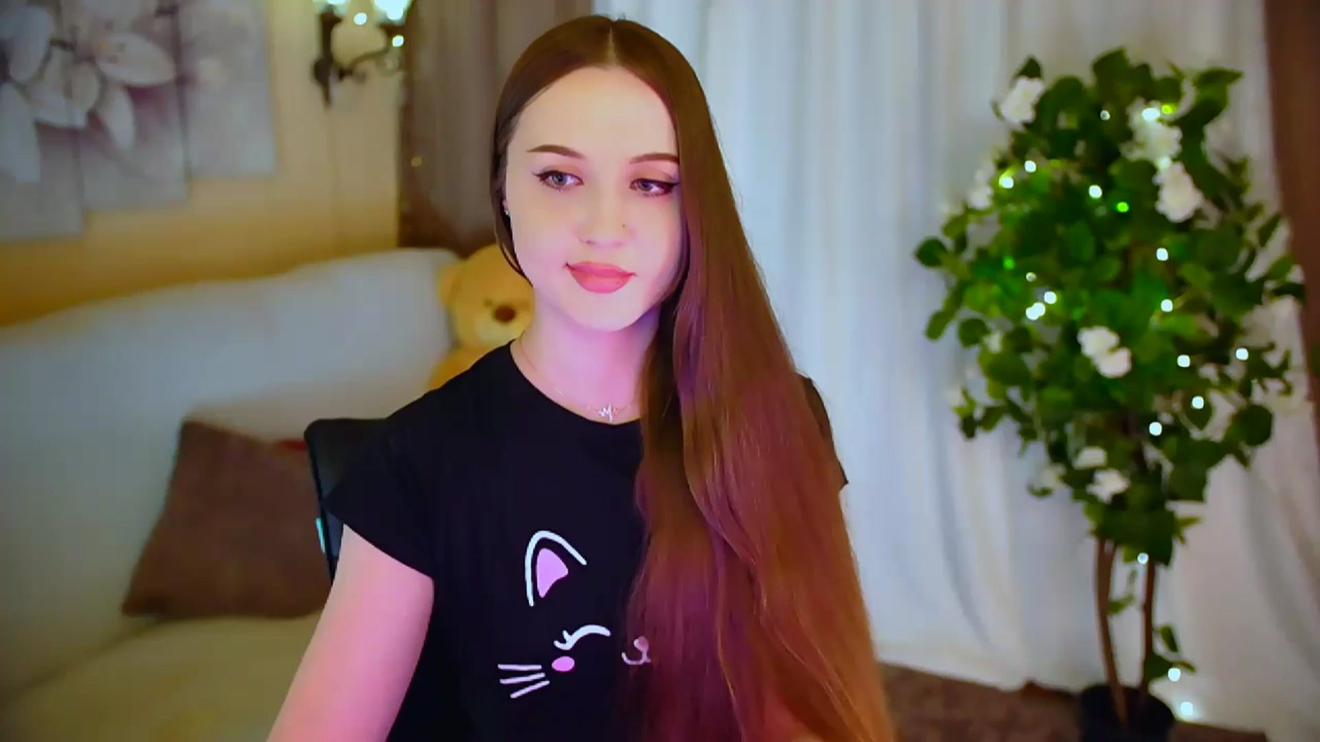 Gallery image thumbnail from Innocent_Soul's myfreecams stream on, 05/26/2024, 21:04 image 11 of 20