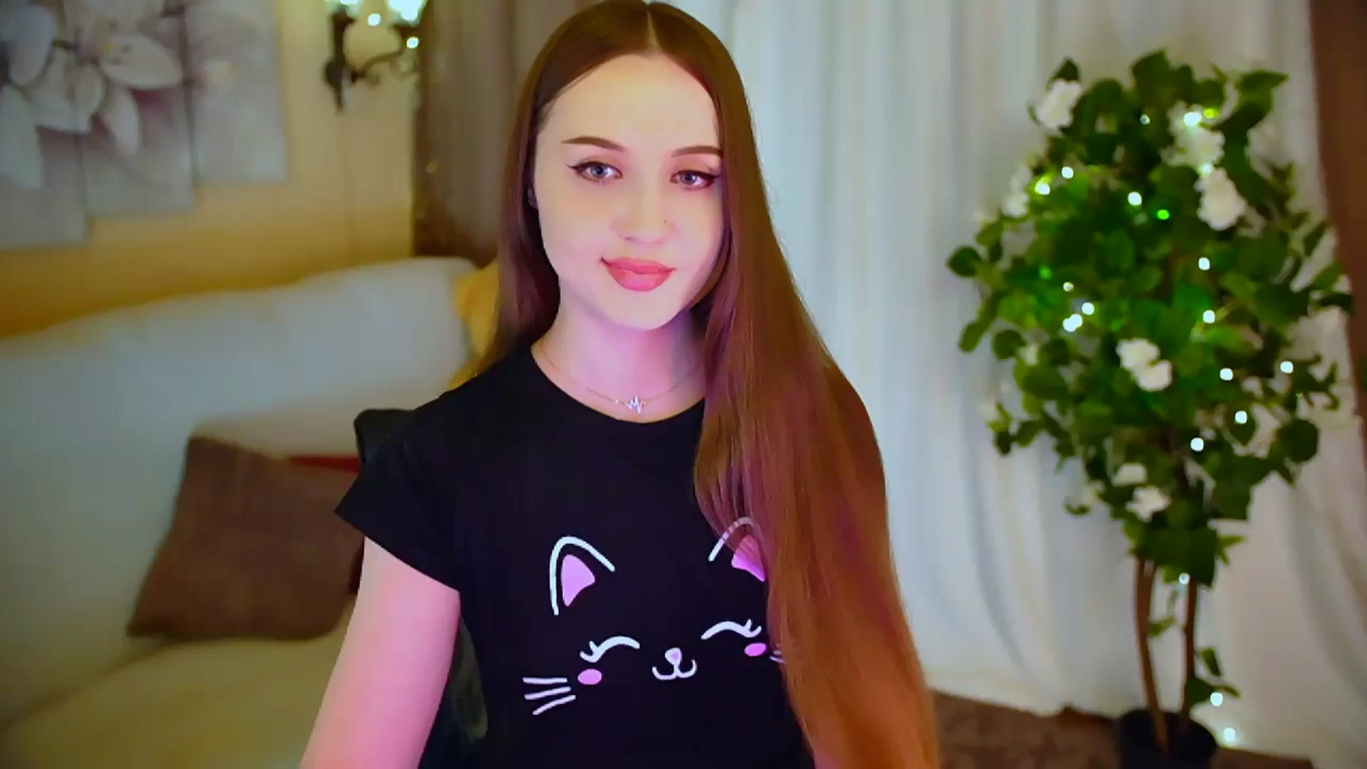 Gallery image thumbnail from Innocent_Soul's myfreecams stream on, 05/26/2024, 21:04 image 7 of 20