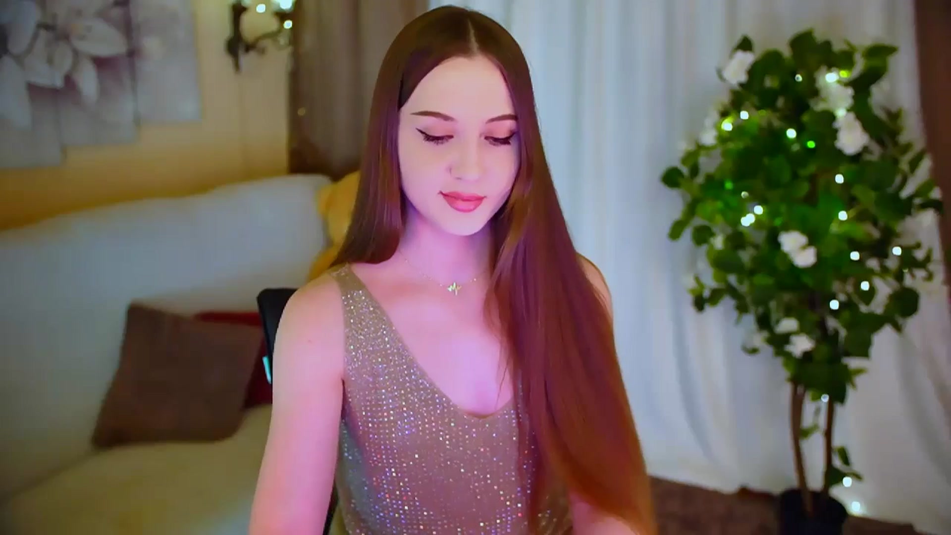 Gallery image thumbnail from Innocent_Soul's myfreecams stream on, 05/27/2024, 17:52 image 14 of 20