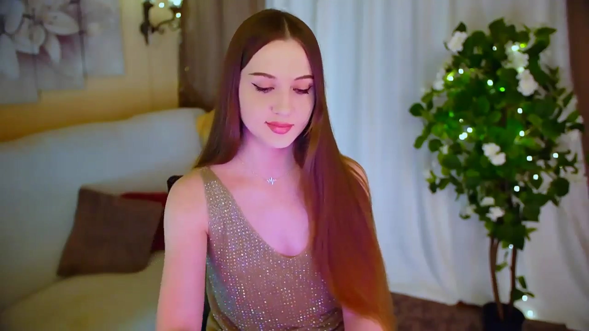 Gallery image thumbnail from Innocent_Soul's myfreecams stream on, 05/27/2024, 17:52 image 2 of 20