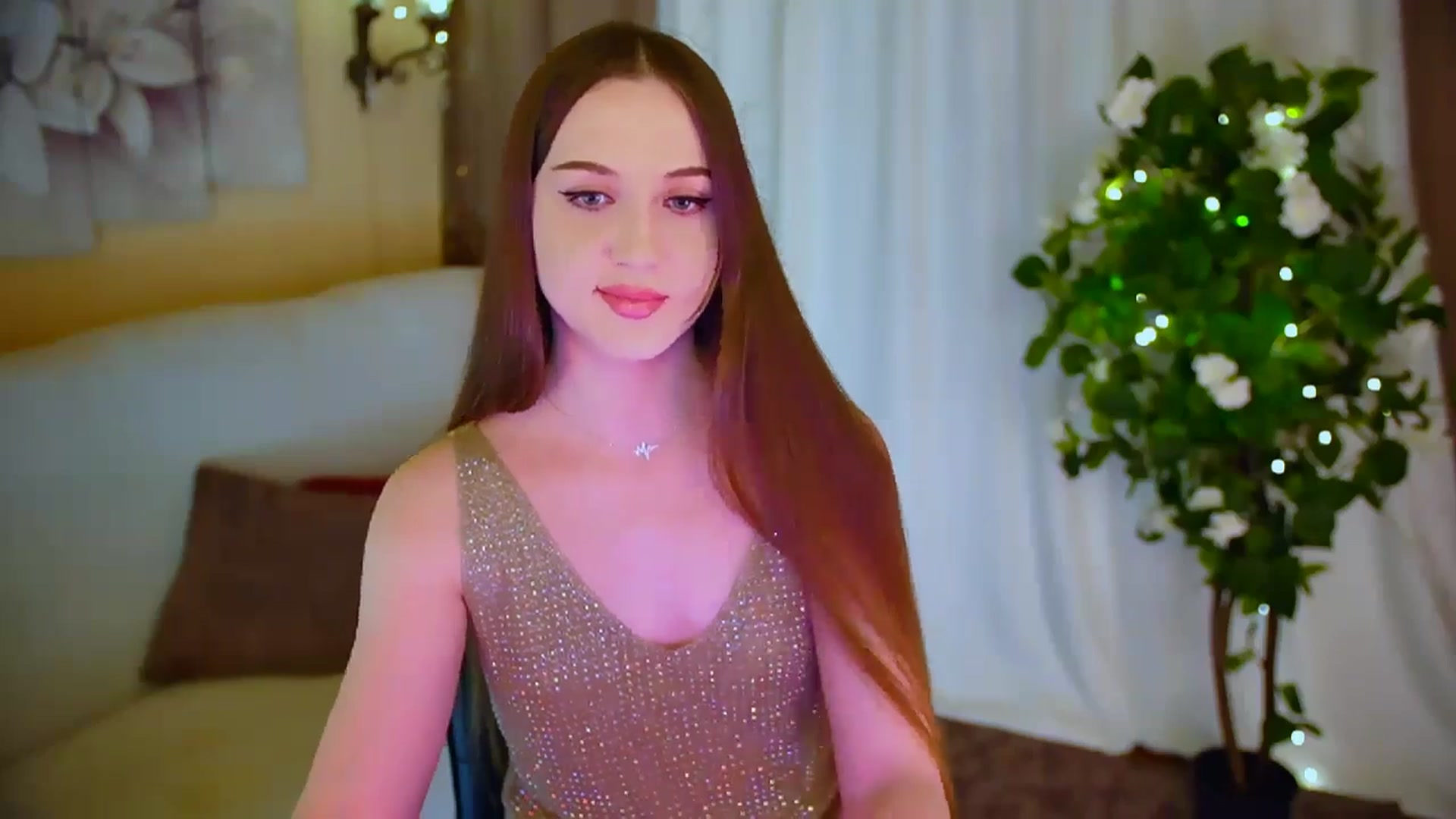 Gallery image thumbnail from Innocent_Soul's myfreecams stream on, 05/27/2024, 18:35 image 7 of 20