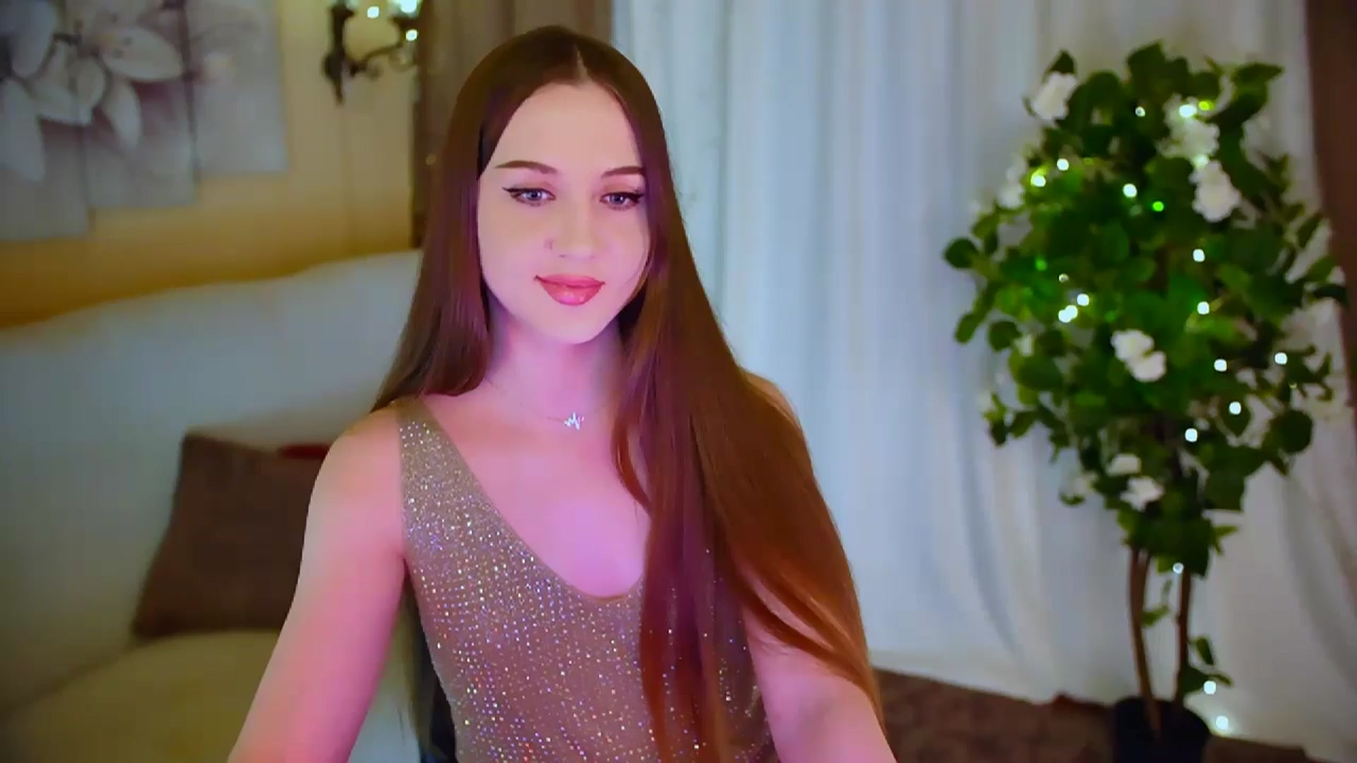 Gallery image thumbnail from Innocent_Soul's myfreecams stream on, 05/27/2024, 19:26 image 5 of 20