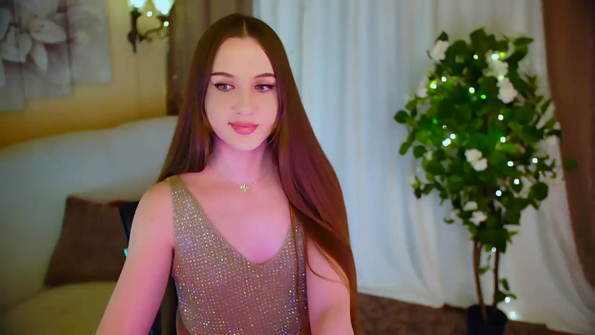 Gallery image thumbnail from Innocent_Soul's myfreecams stream on, 05/27/2024, 21:16 image 17 of 20