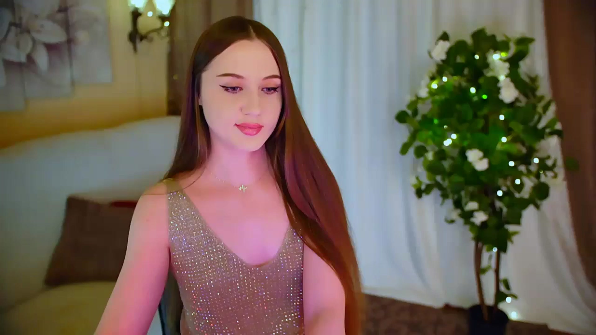 Gallery image thumbnail from Innocent_Soul's myfreecams stream on, 05/27/2024, 22:19 image 3 of 20