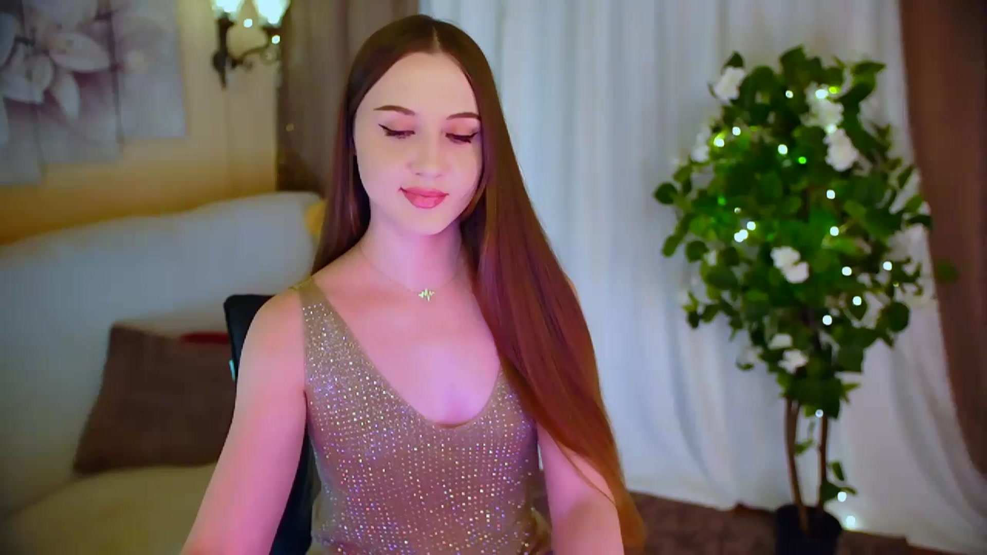 Gallery image thumbnail from Innocent_Soul's myfreecams stream on, 05/27/2024, 22:19 image 17 of 20
