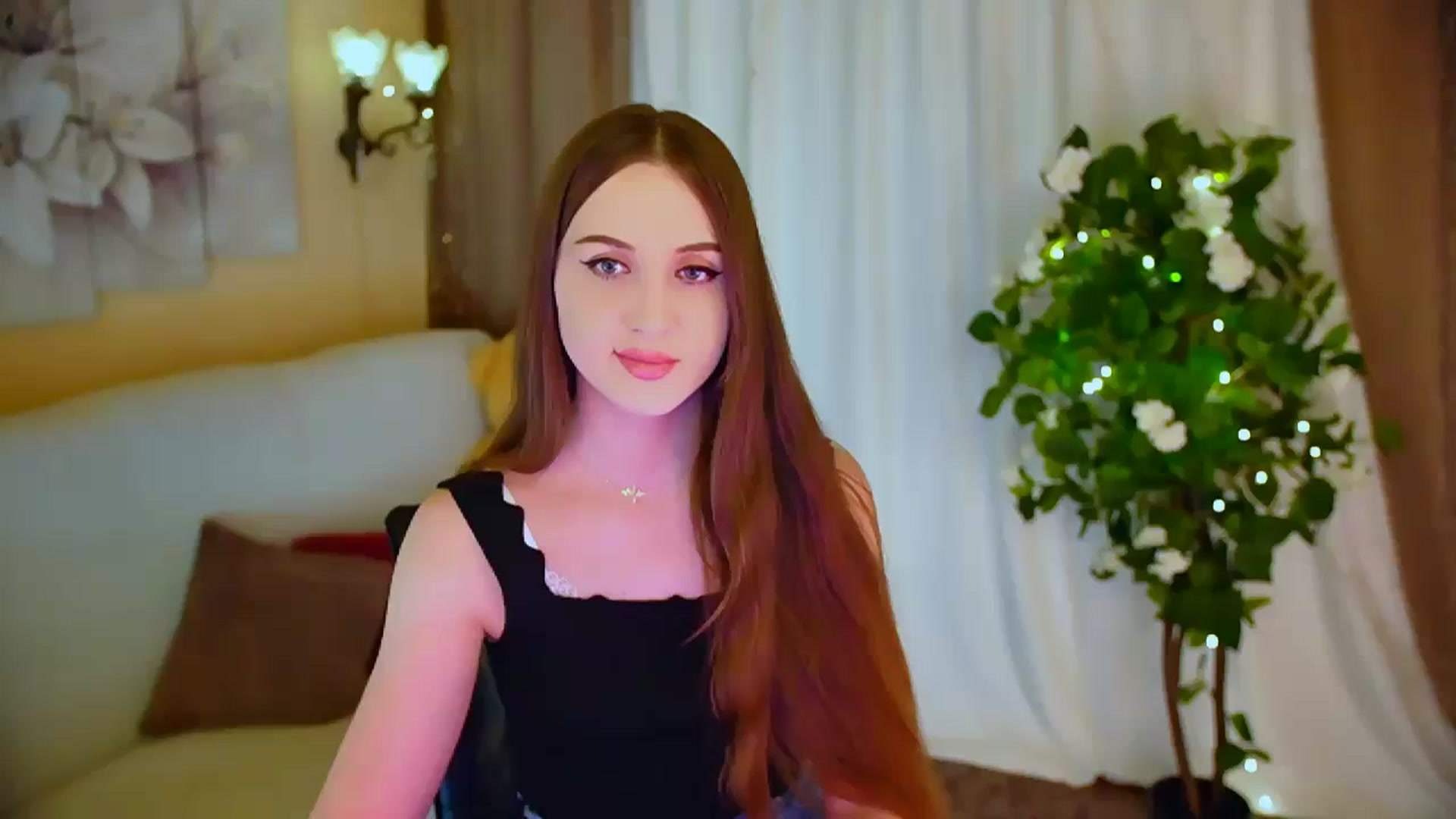 Gallery image thumbnail from Innocent_Soul's myfreecams stream on, 05/30/2024, 15:07 image 12 of 20