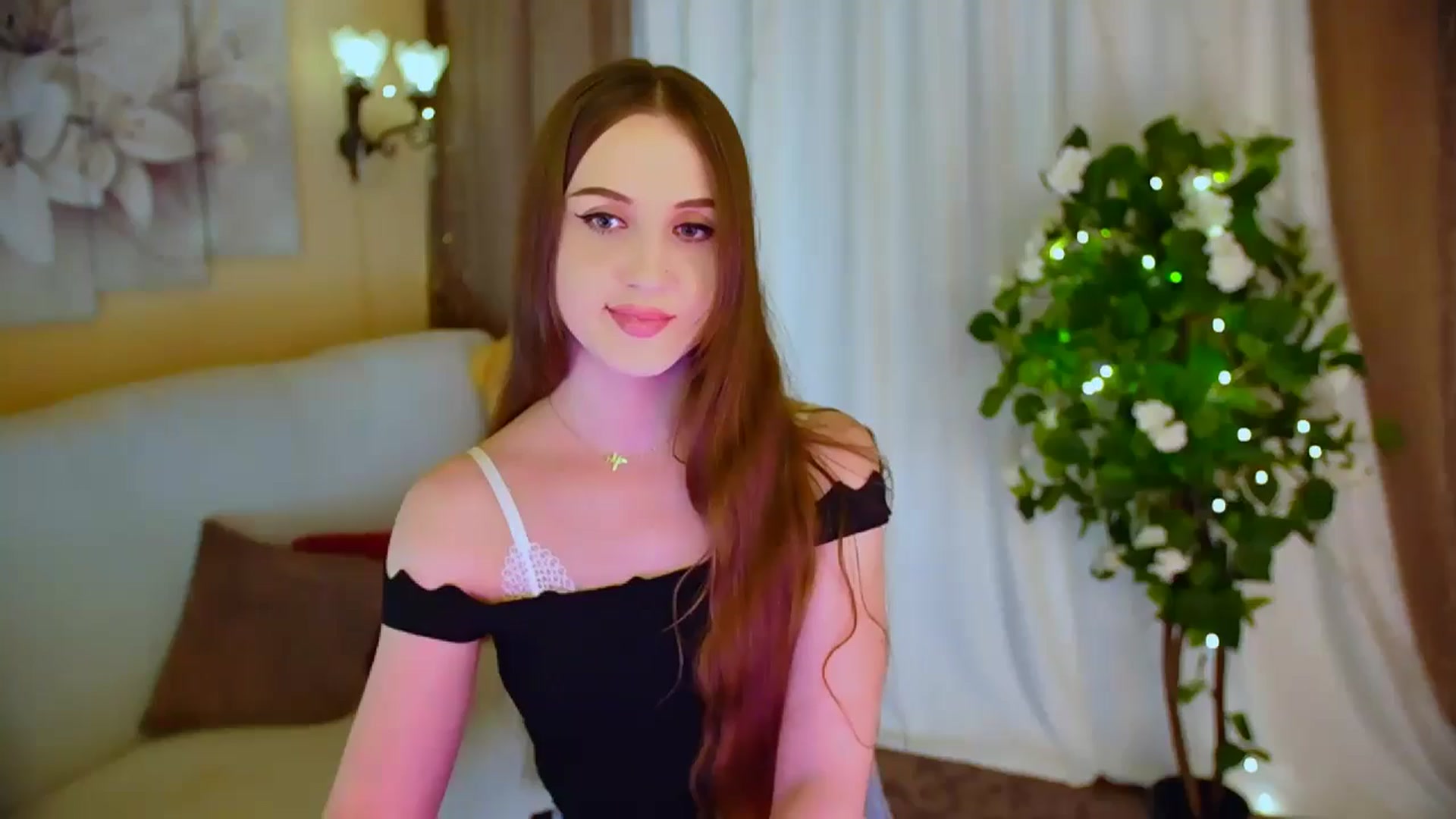 Gallery image thumbnail from Innocent_Soul's myfreecams stream on, 05/30/2024, 15:58 image 19 of 20