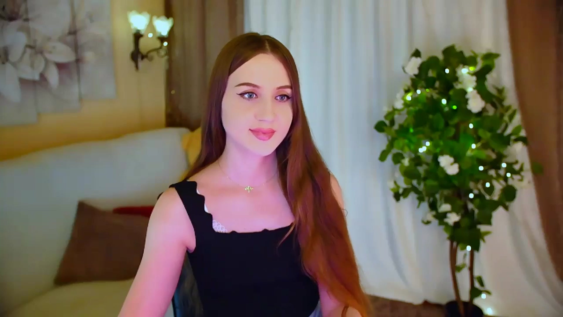 Gallery image thumbnail from Innocent_Soul's myfreecams stream on, 05/30/2024, 15:58 image 7 of 20