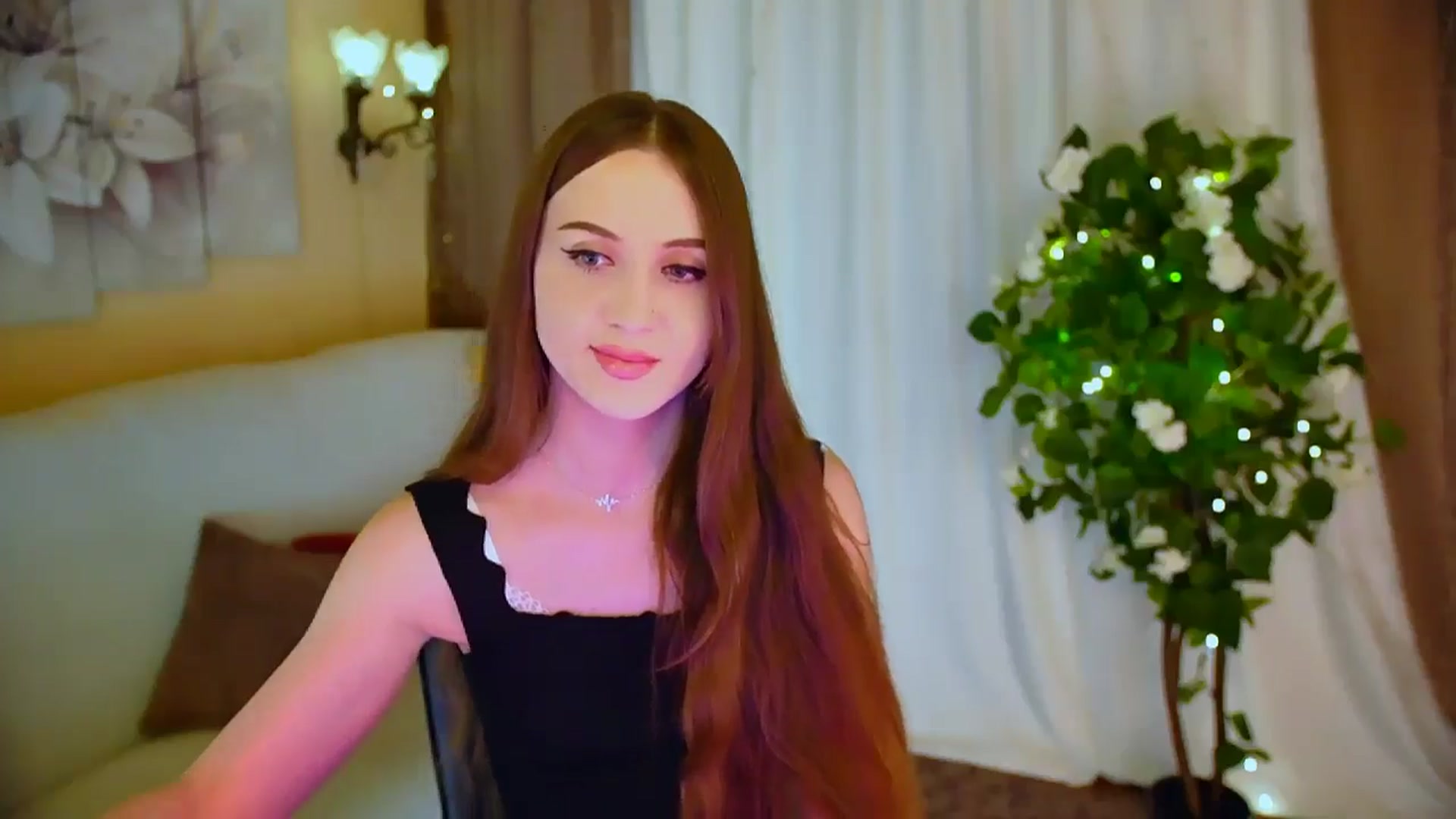 Gallery image thumbnail from Innocent_Soul's myfreecams stream on, 05/30/2024, 15:58 image 6 of 20