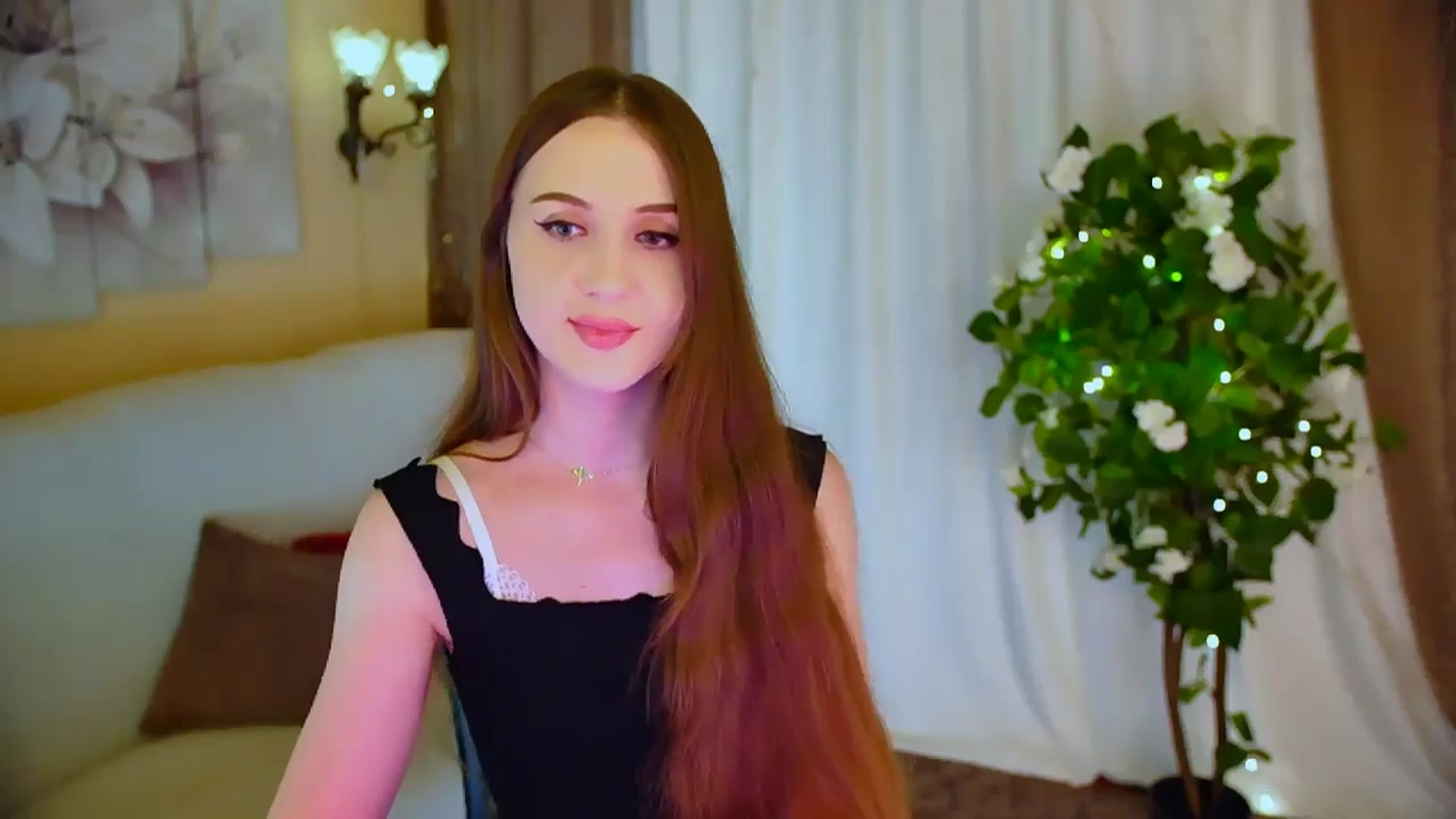 Gallery image thumbnail from Innocent_Soul's myfreecams stream on, 05/30/2024, 16:42 image 16 of 20