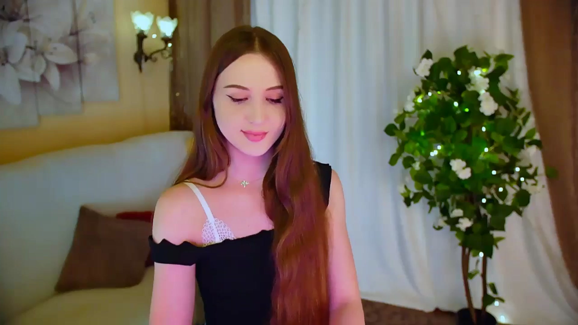 Gallery image thumbnail from Innocent_Soul's myfreecams stream on, 05/30/2024, 16:42 image 20 of 20