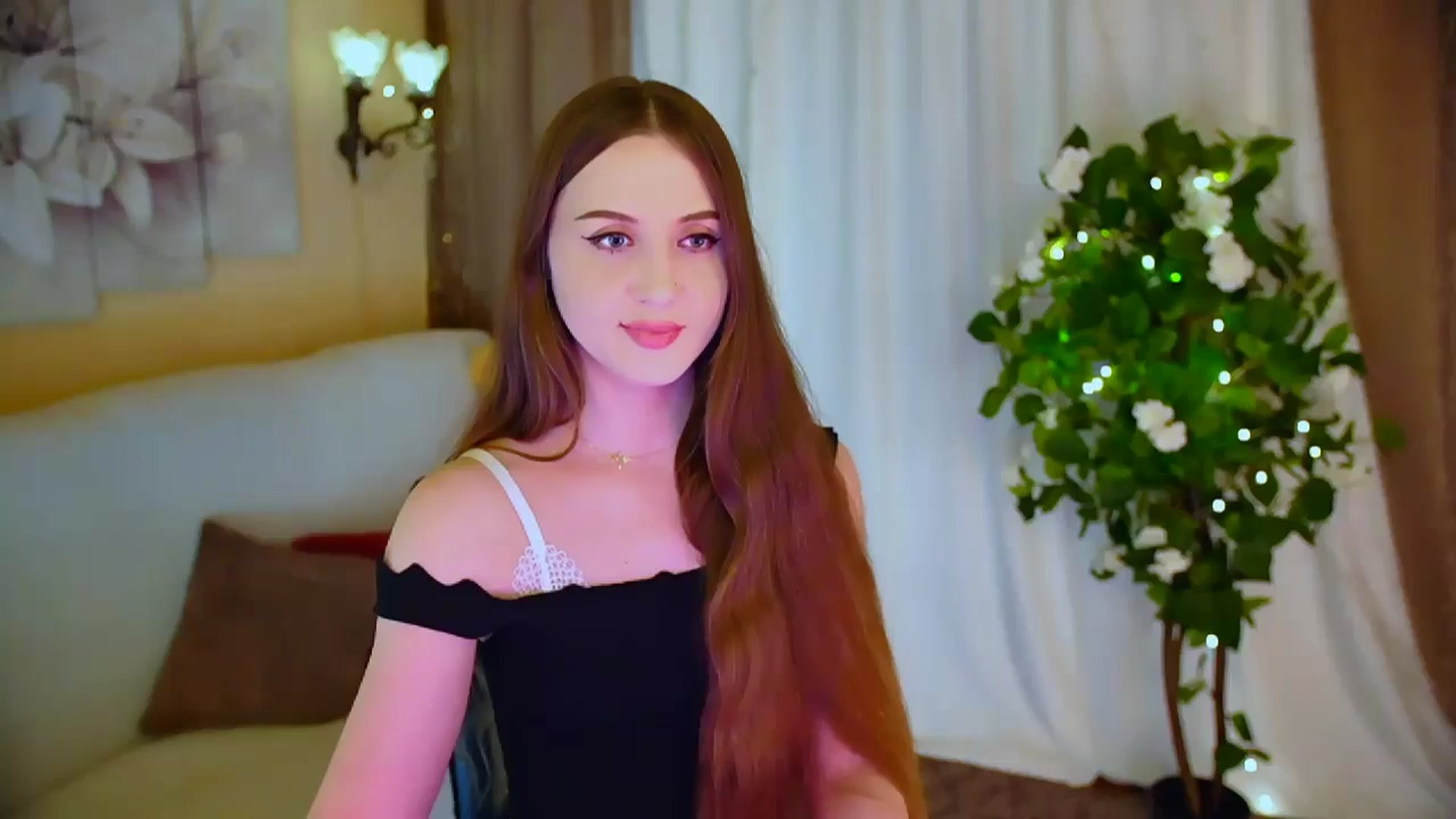 Gallery image thumbnail from Innocent_Soul's myfreecams stream on, 05/30/2024, 16:42 image 18 of 20