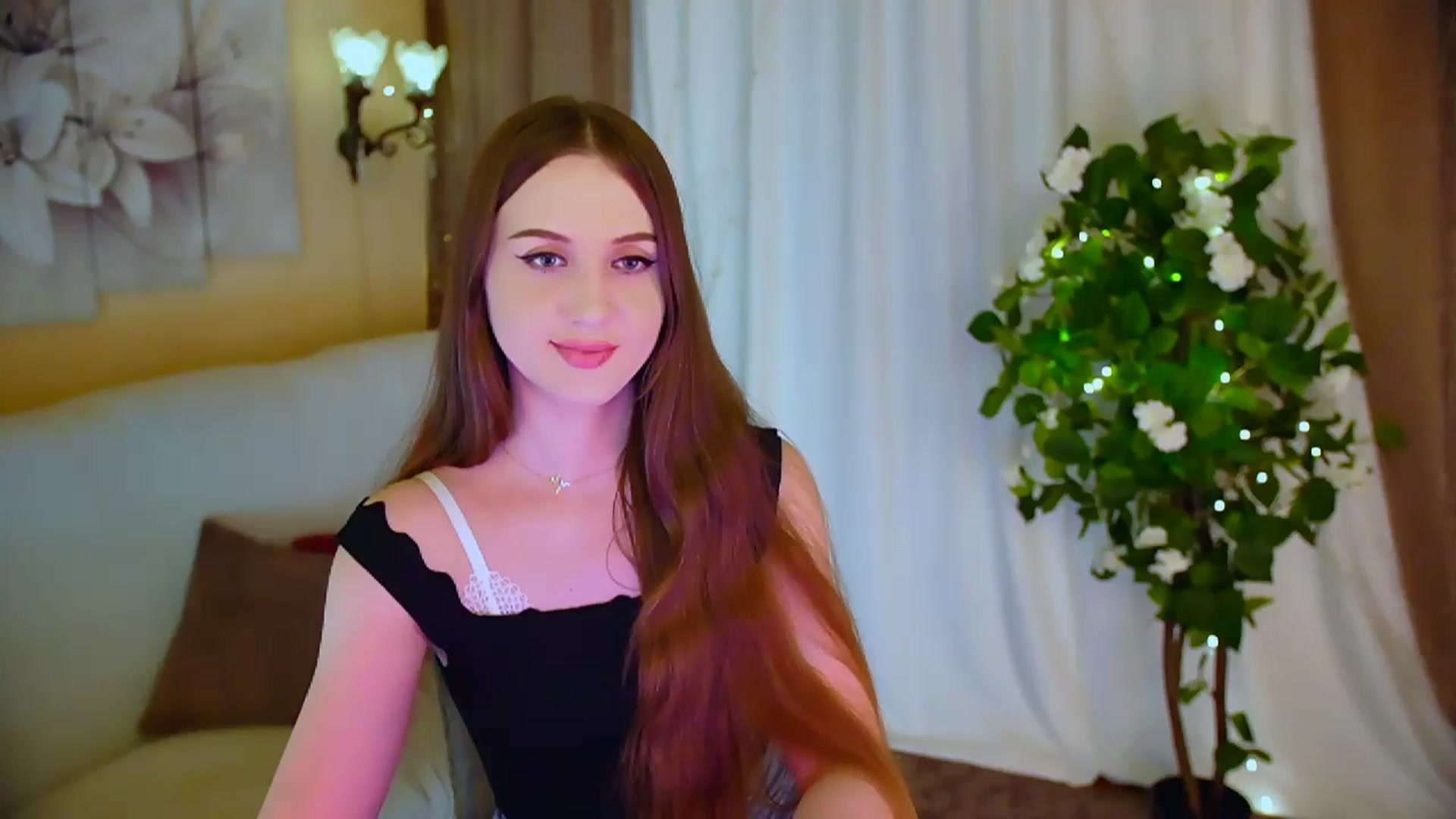 Gallery image thumbnail from Innocent_Soul's myfreecams stream on, 05/30/2024, 16:59 image 14 of 20