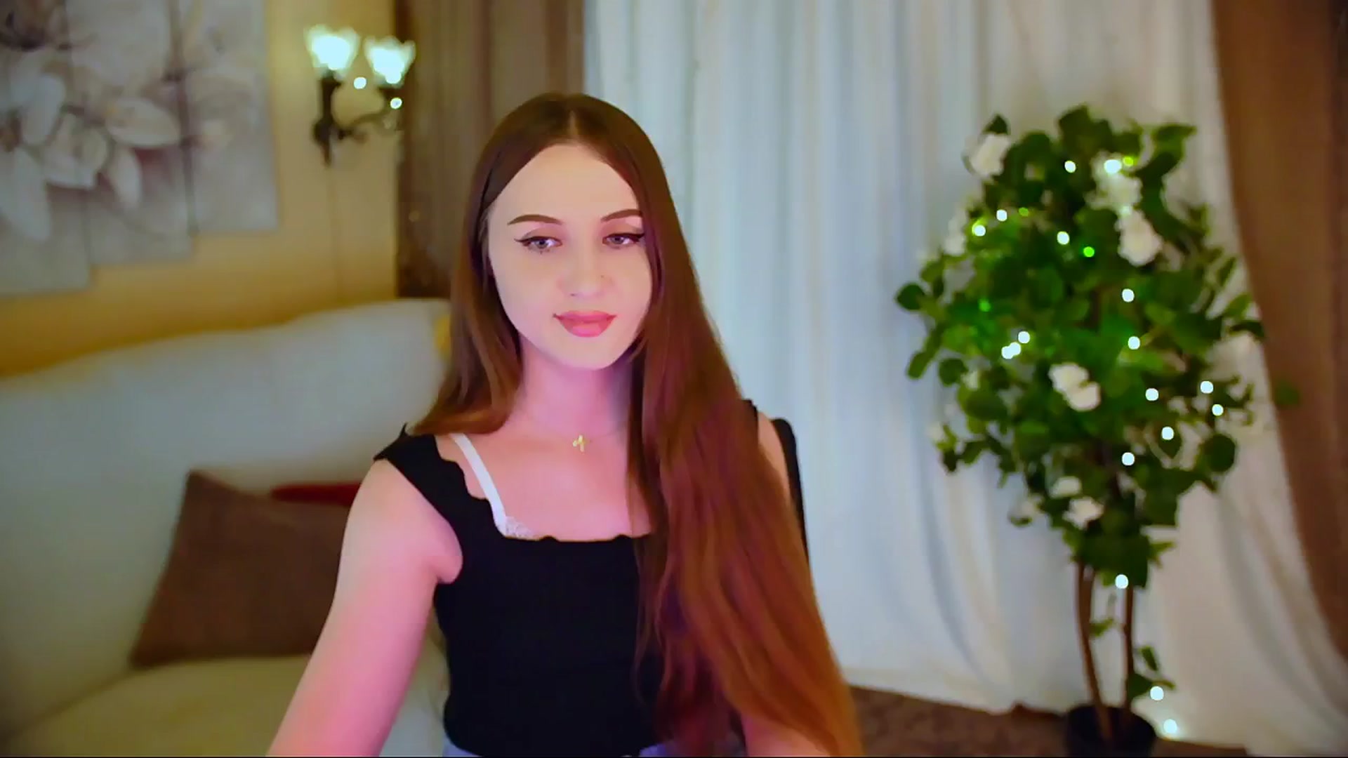 Gallery image thumbnail from Innocent_Soul's myfreecams stream on, 05/30/2024, 18:18 image 7 of 20
