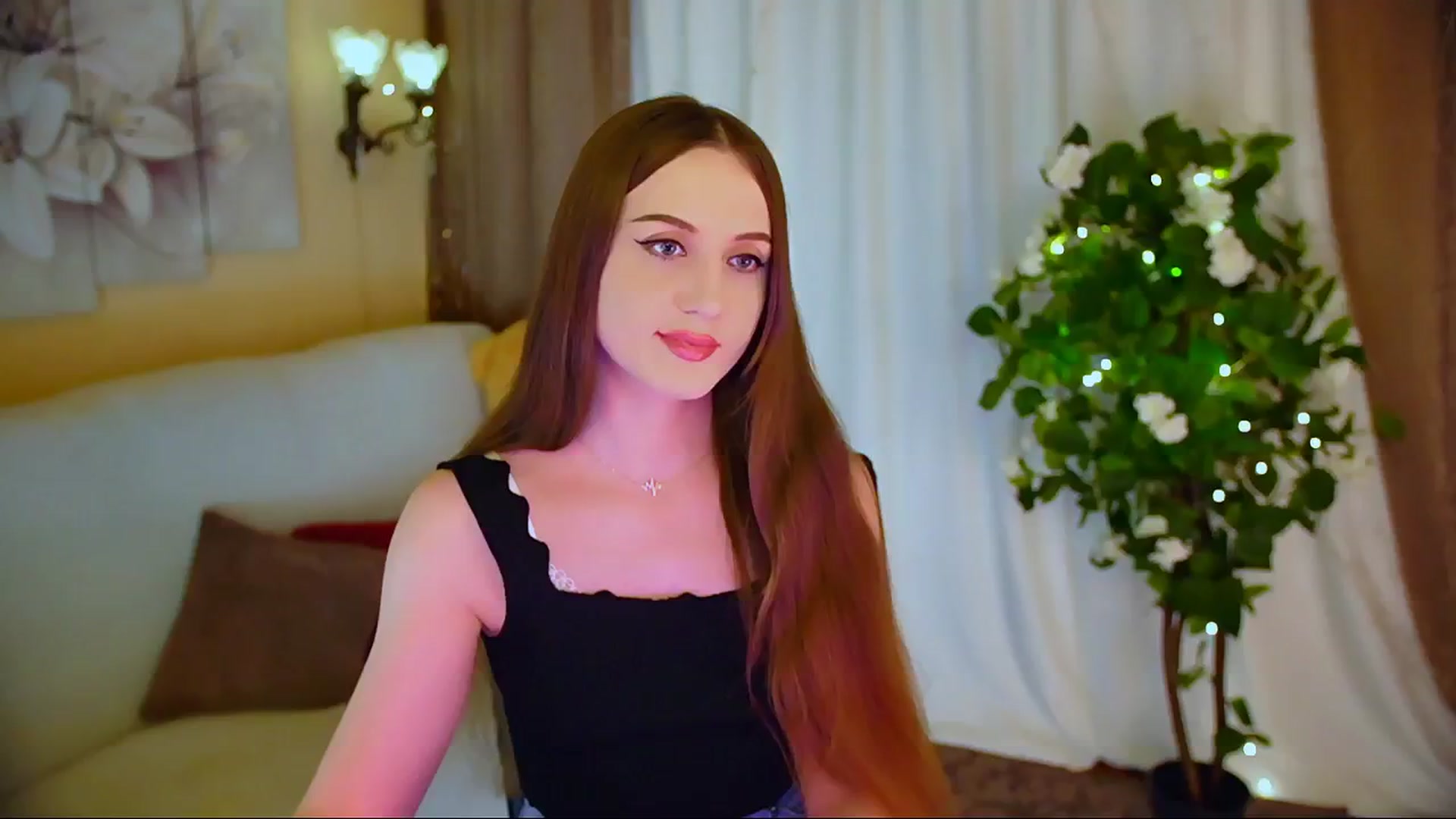 Gallery image thumbnail from Innocent_Soul's myfreecams stream on, 05/30/2024, 19:11 image 2 of 20