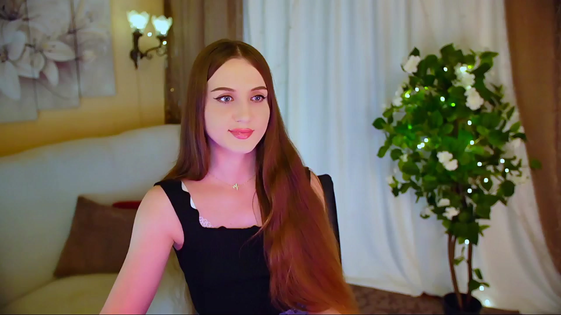 Gallery image thumbnail from Innocent_Soul's myfreecams stream on, 05/30/2024, 19:11 image 5 of 20