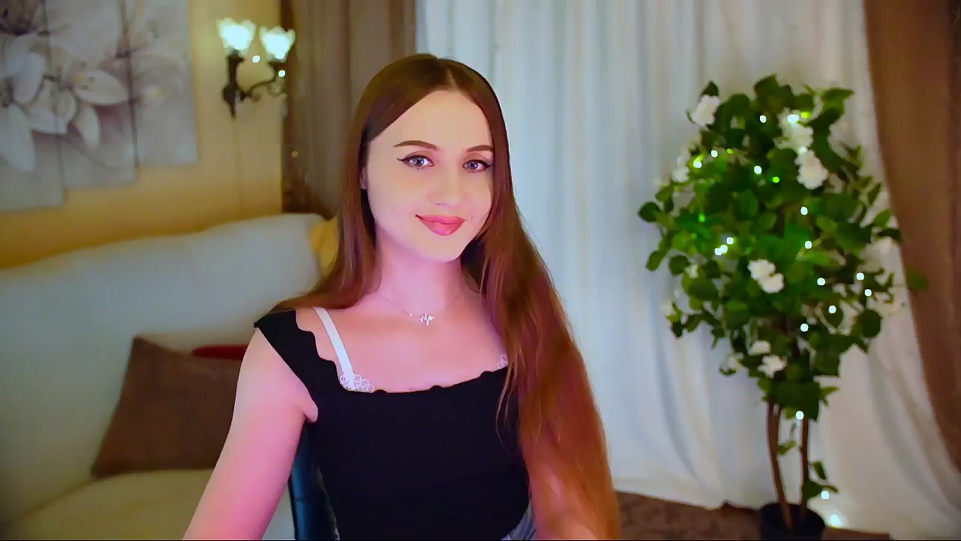 Gallery image thumbnail from Innocent_Soul's myfreecams stream on, 05/30/2024, 21:35 image 1 of 20