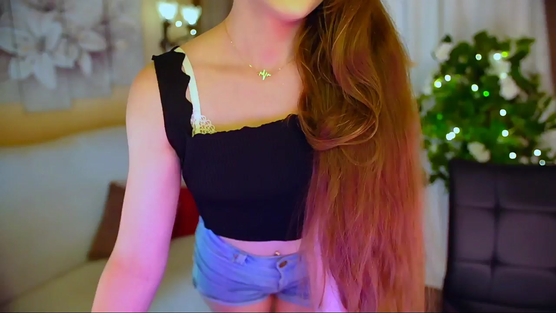 Gallery image thumbnail from Innocent_Soul's myfreecams stream on, 05/30/2024, 22:49 image 17 of 20