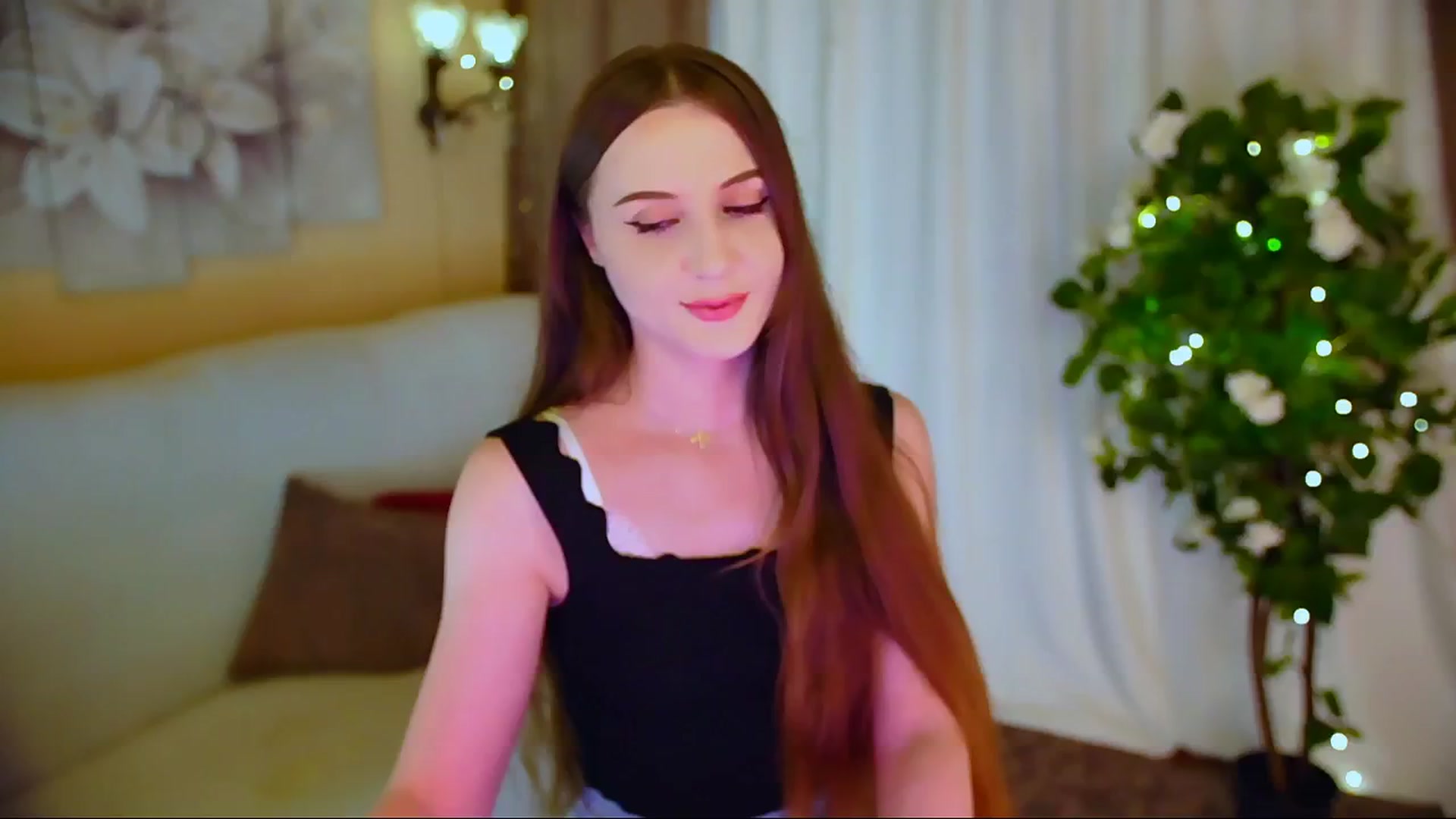 Gallery image thumbnail from Innocent_Soul's myfreecams stream on, 05/30/2024, 22:49 image 11 of 20