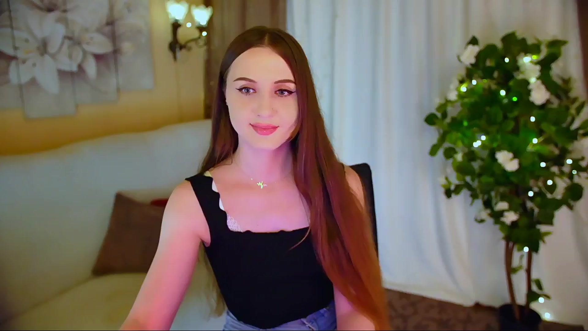 Gallery image thumbnail from Innocent_Soul's myfreecams stream on, 05/30/2024, 22:49 image 4 of 20