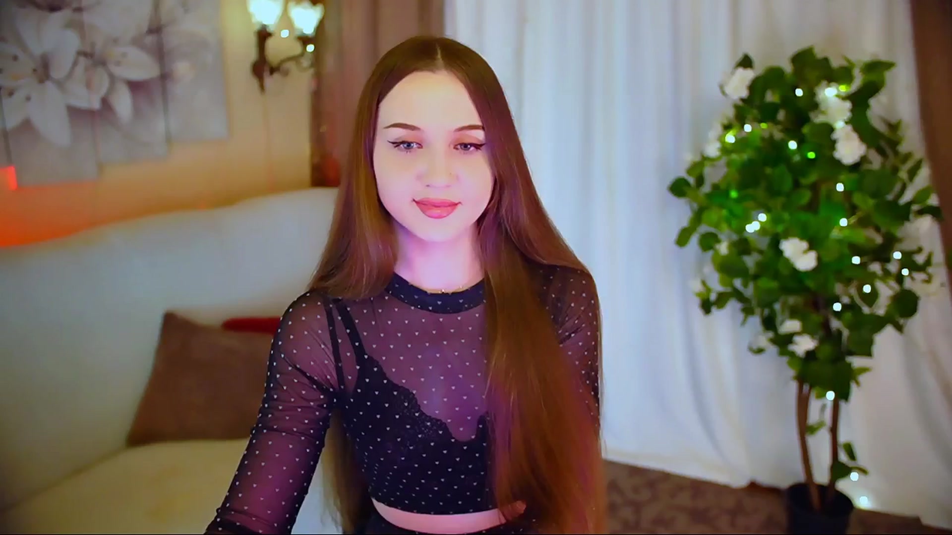 Gallery image thumbnail from Innocent_Soul's myfreecams stream on, 05/31/2024, 18:23 image 11 of 20