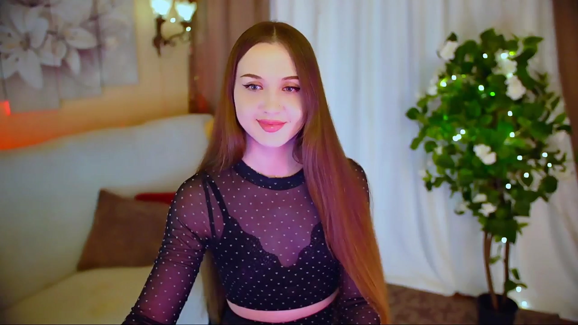 Gallery image thumbnail from Innocent_Soul's myfreecams stream on, 05/31/2024, 18:23 image 6 of 20