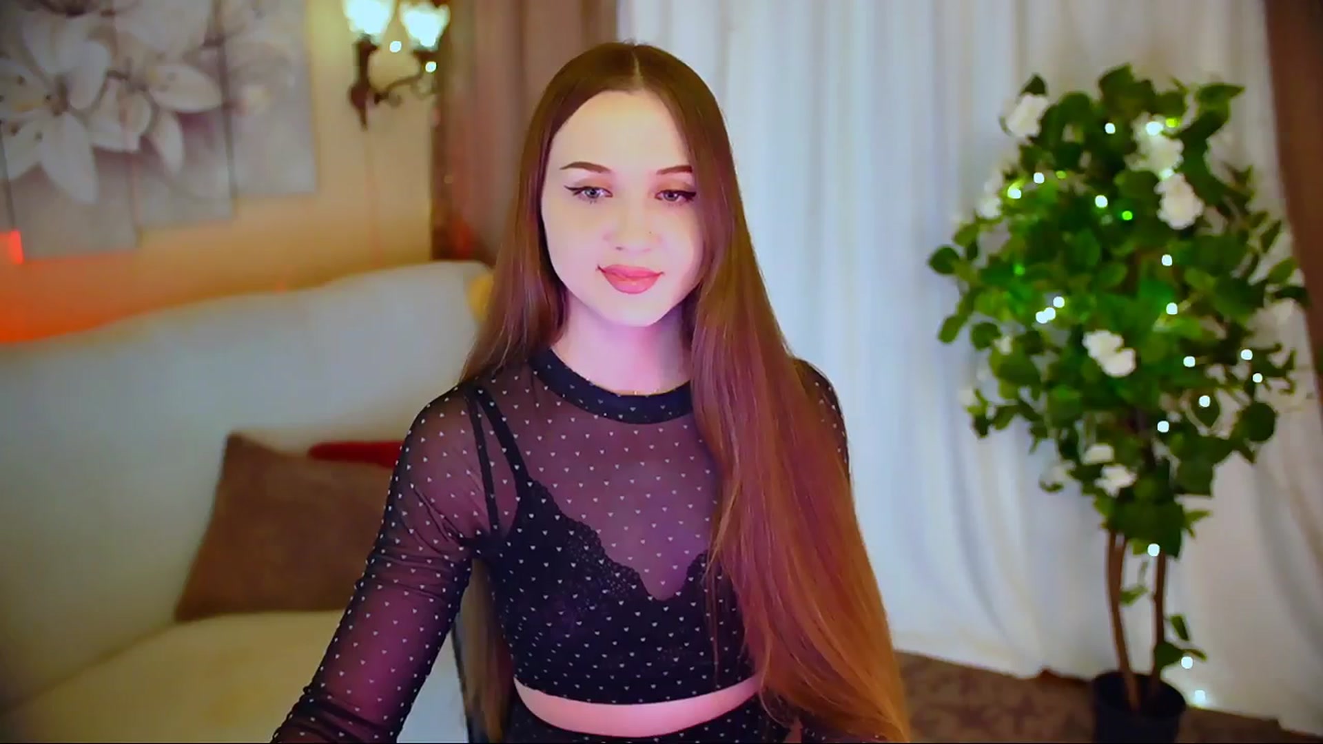 Gallery image thumbnail from Innocent_Soul's myfreecams stream on, 05/31/2024, 18:23 image 3 of 20