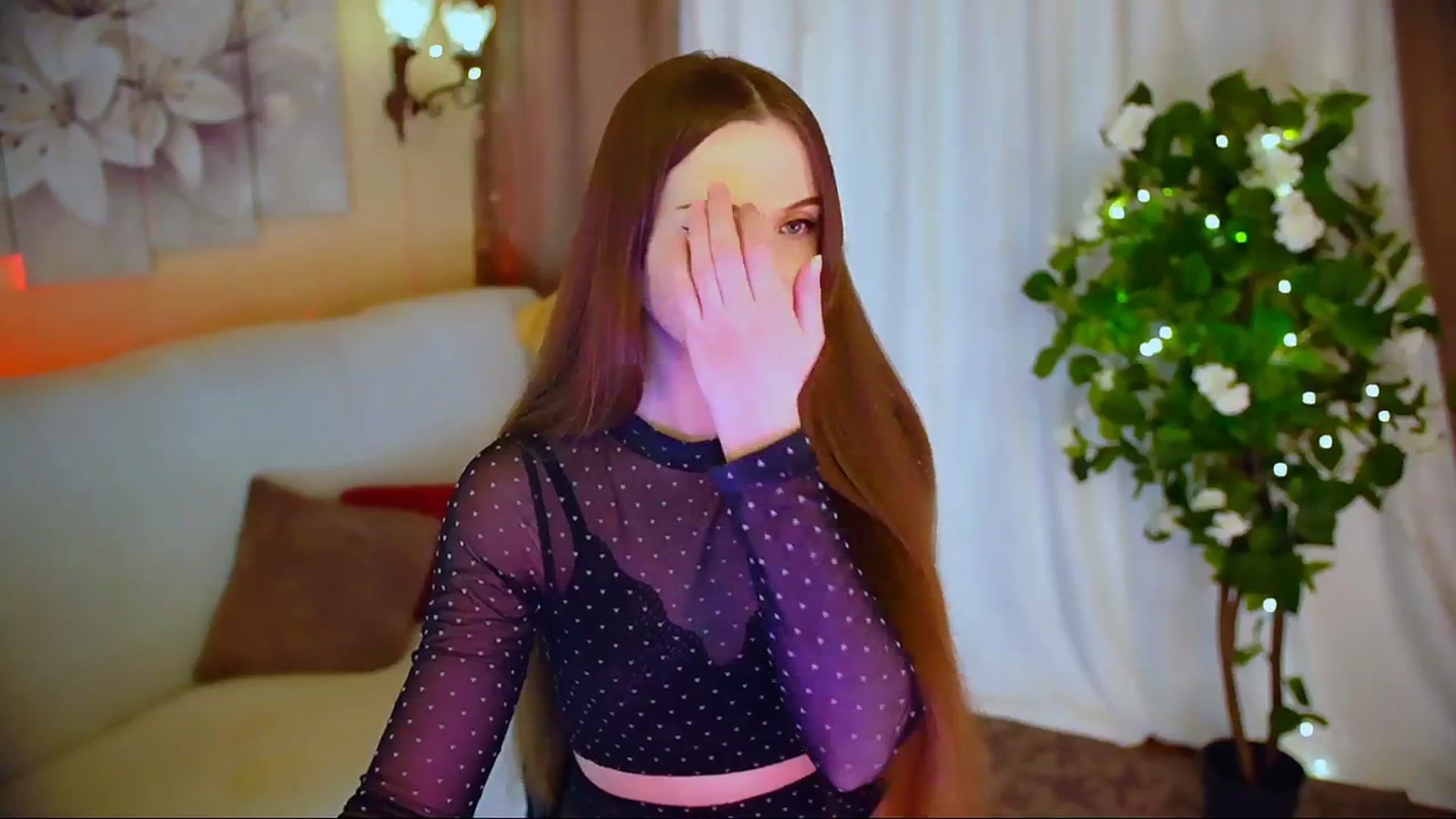 Gallery image thumbnail from Innocent_Soul's myfreecams stream on, 05/31/2024, 18:23 image 7 of 20