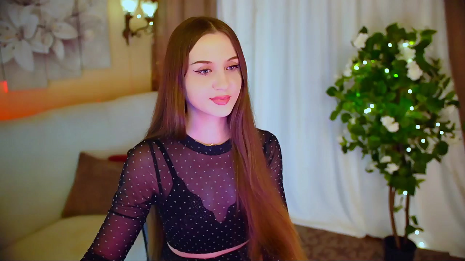 Gallery image thumbnail from Innocent_Soul's myfreecams stream on, 05/31/2024, 19:45 image 14 of 20