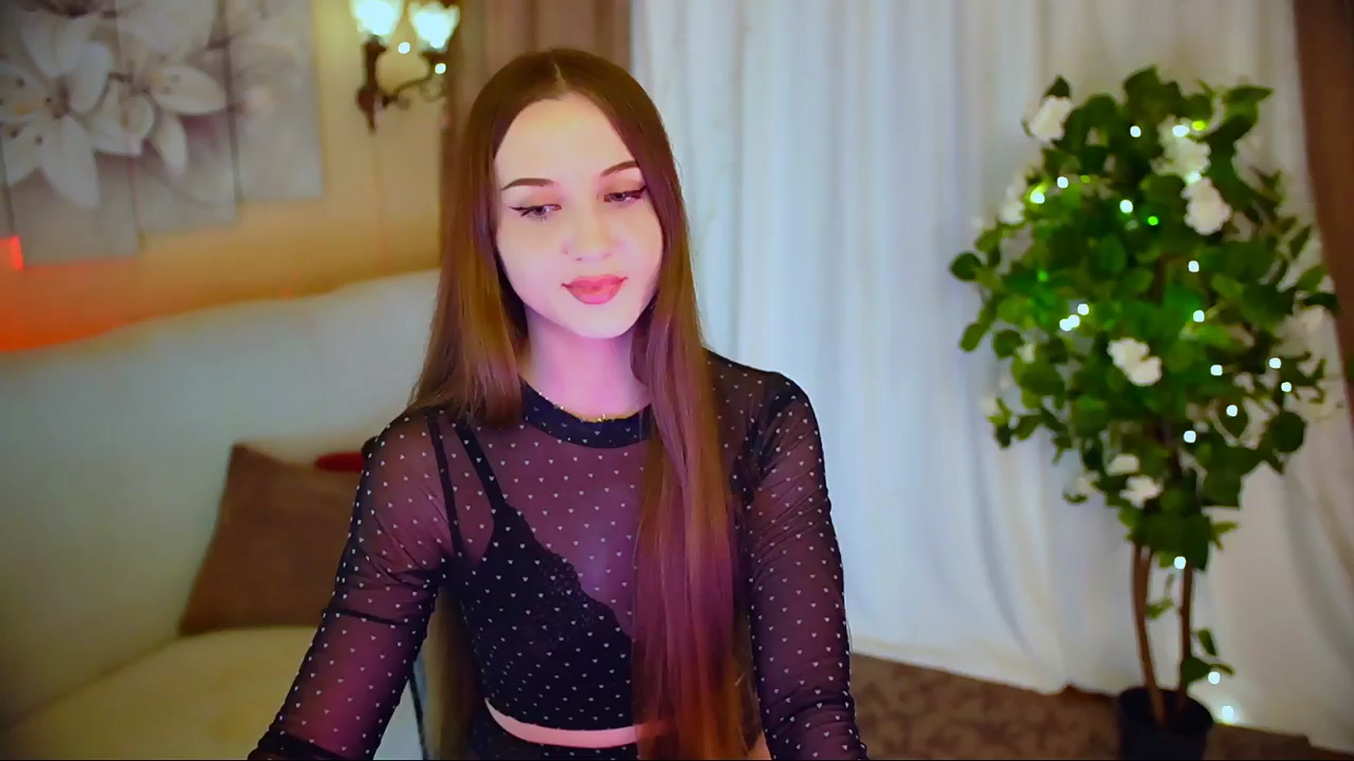 Gallery image thumbnail from Innocent_Soul's myfreecams stream on, 05/31/2024, 19:45 image 19 of 20