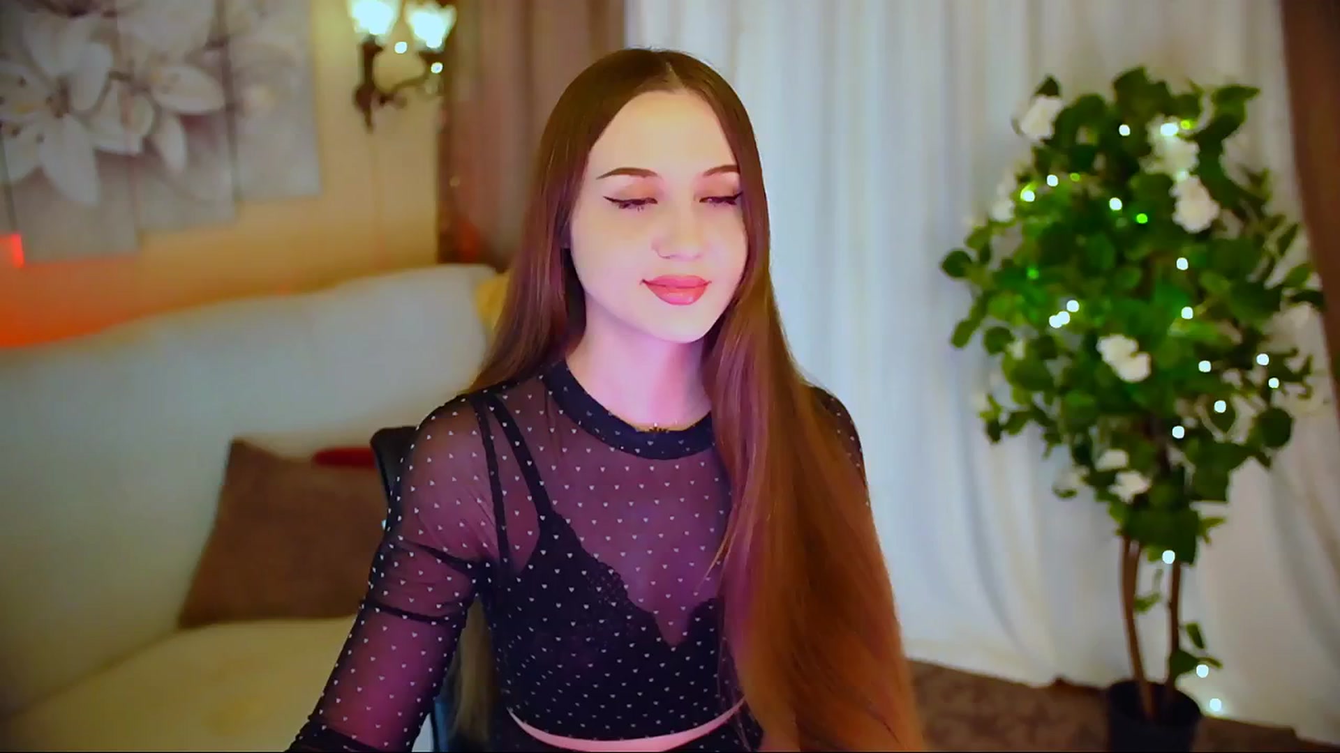 Gallery image thumbnail from Innocent_Soul's myfreecams stream on, 05/31/2024, 19:45 image 3 of 20