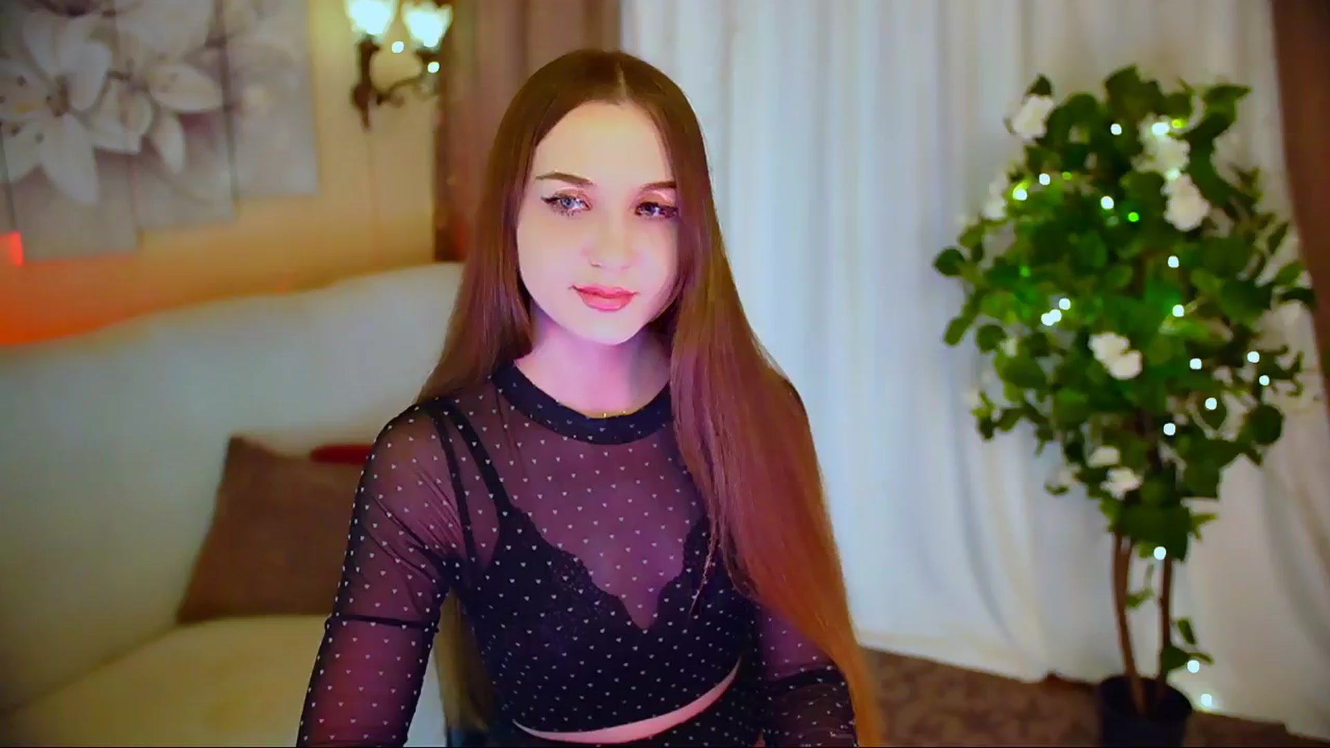 Gallery image thumbnail from Innocent_Soul's myfreecams stream on, 05/31/2024, 19:45 image 6 of 20