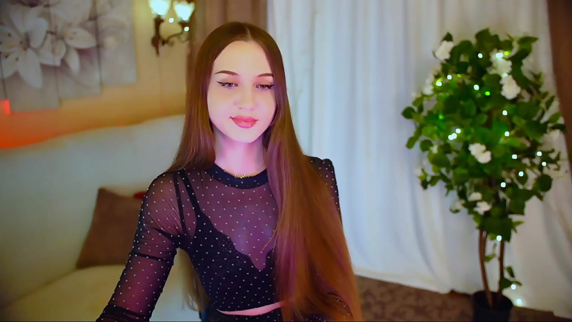 Gallery image thumbnail from Innocent_Soul's myfreecams stream on, 05/31/2024, 19:45 image 9 of 20